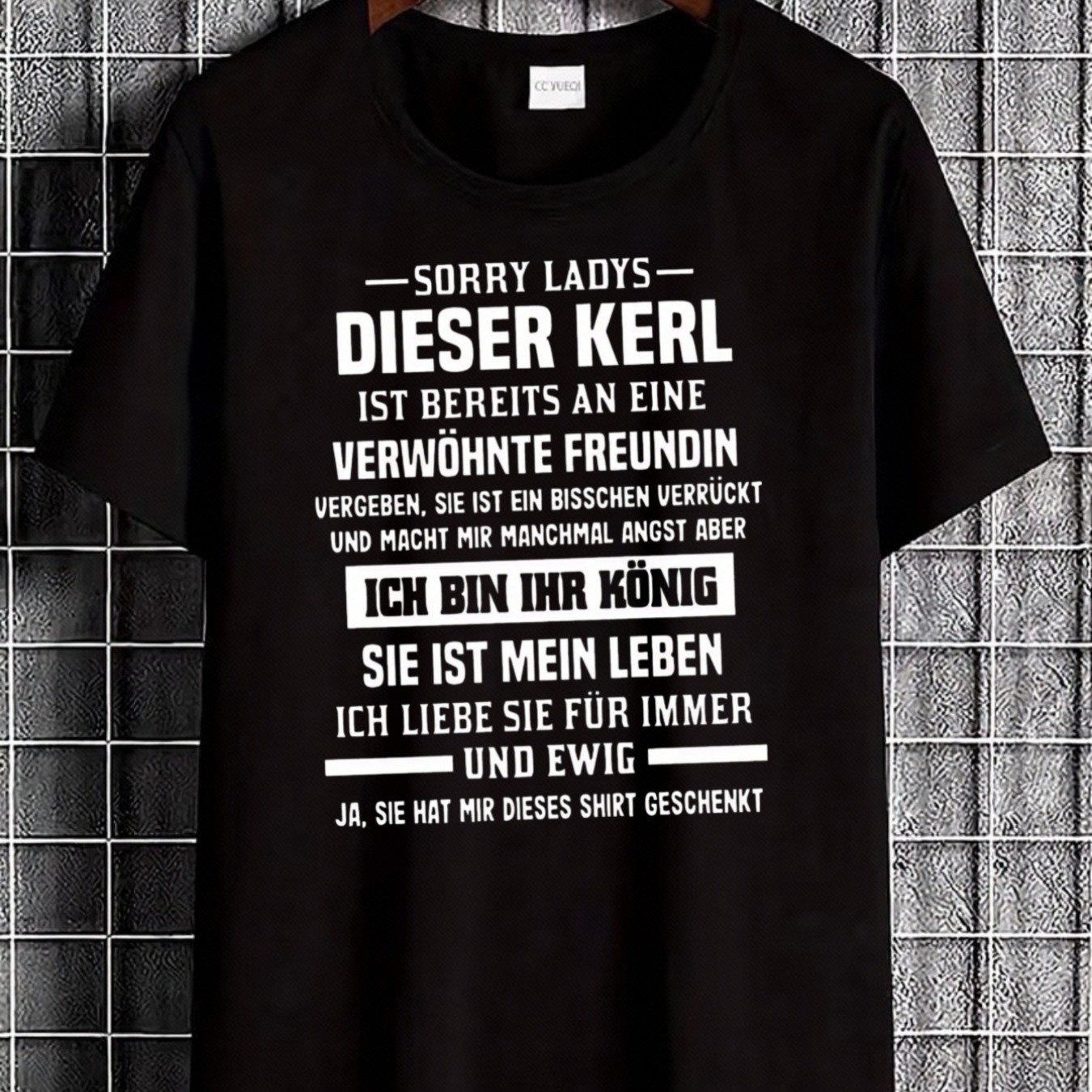 Black T Shirt With German Text Print For Men And Women Romantic Statement Design Perfect For Couples Gifts And Casual Attire