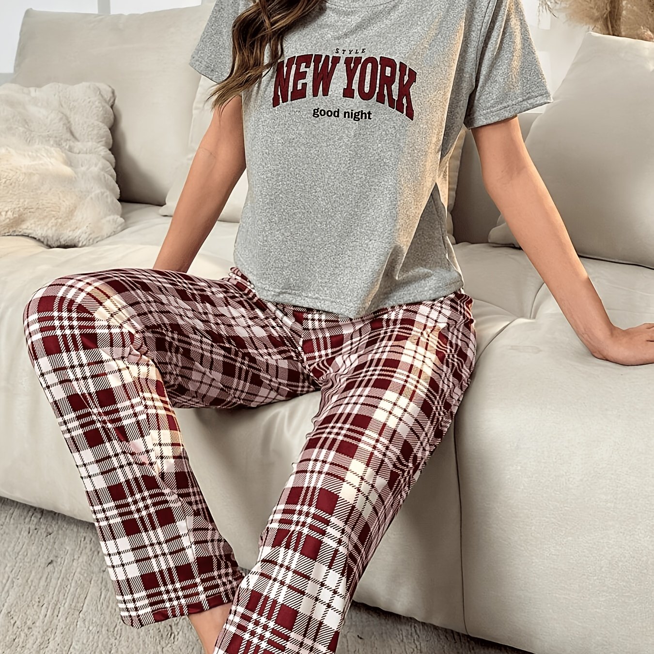TEMU Women's Pajamas. Women's Printed Pajama Set. A Comfortable Round-neck Top With Elastic-waist Trousers Is