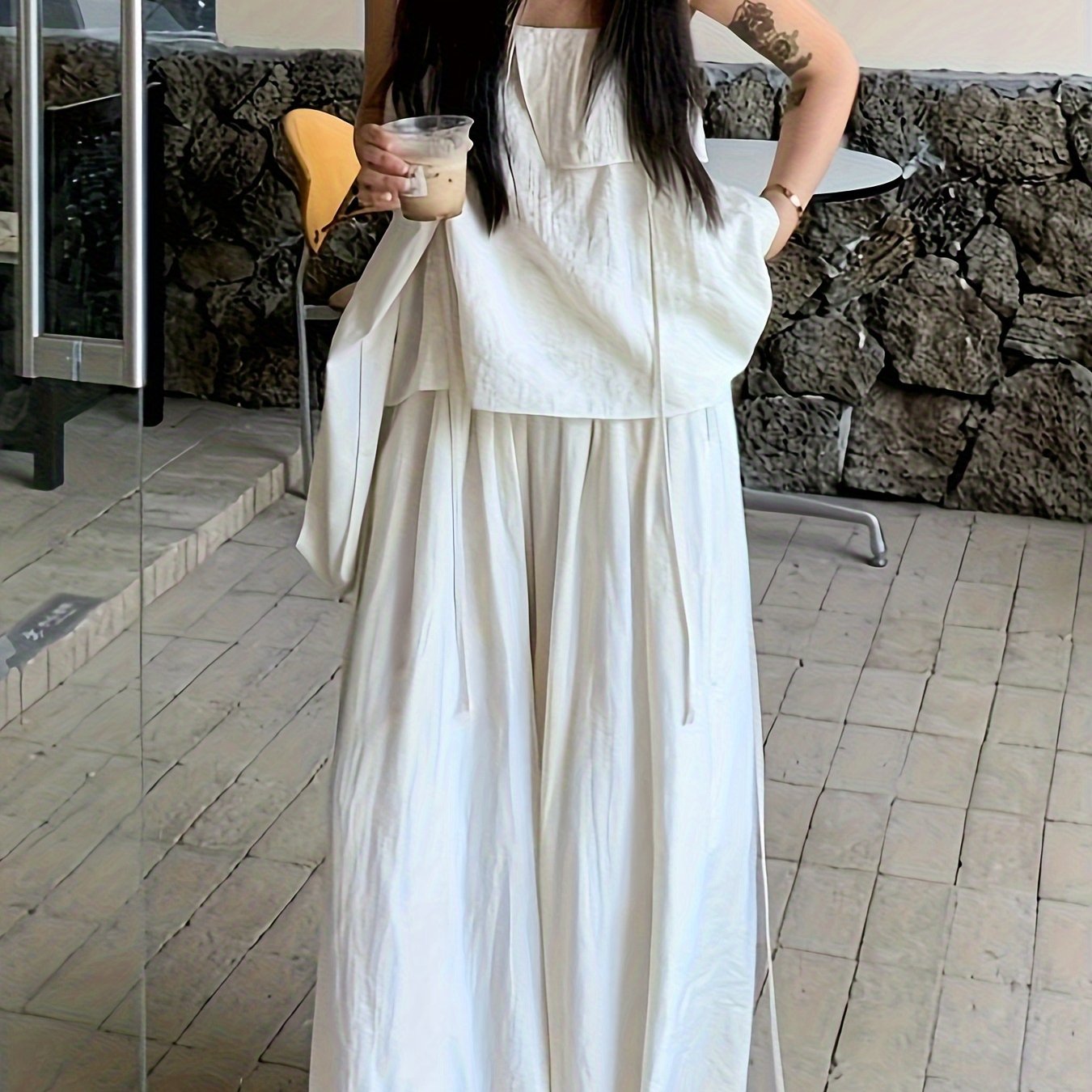 TEMU 【レディース】夏のおしゃれな白いセットアップ：ストラップのワイドレッグパンツとスカートのツーピース