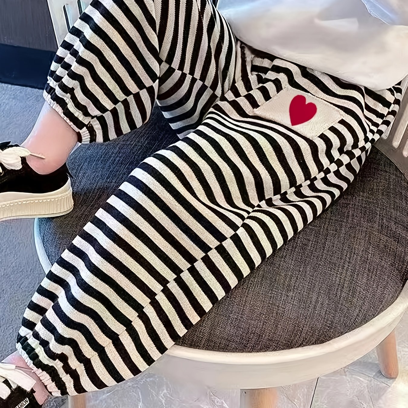 Image of Girls' Autumn Trousers, Striped Heart Casual Pants, Fall Style All-match Loose Autumn Trousers, Ankle-cinching Spring-autumn Pants For Outdoor Wear, Trendy