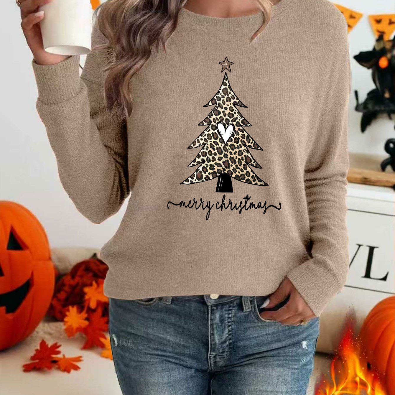 Autumn And Winter Women's Casual Round-neck Sweater Featuring A Christmas