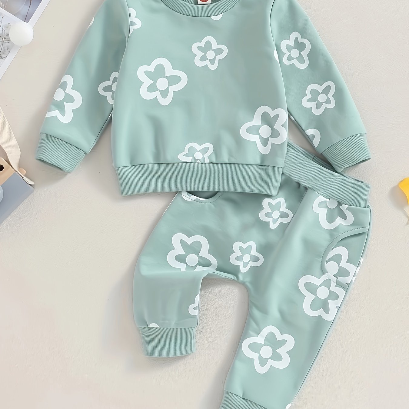 Spring/autumn Floral Print Long-sleeved Round Neck Sweatshirt Top + Faux Drawstring Long Pants Set, For Outdoor