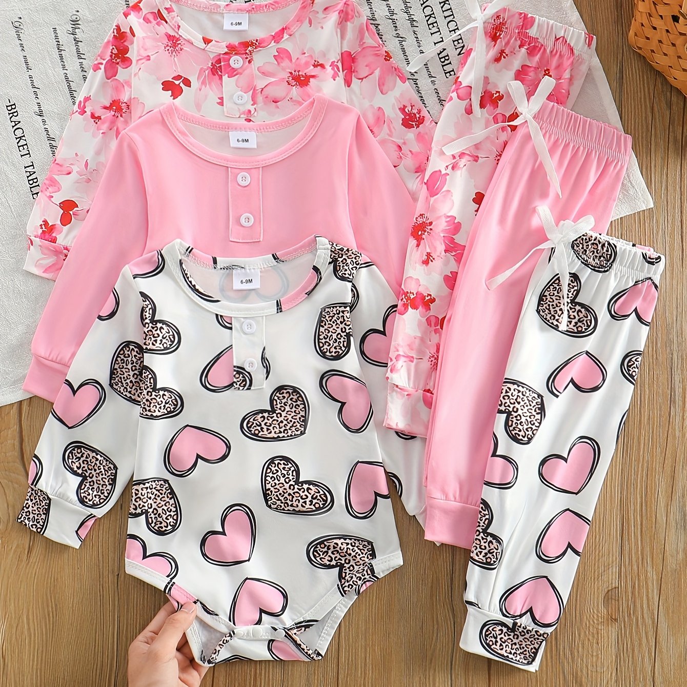 Image of Girl's And Cute Romper Spring/autumn Bodysuit + Pants 6pcs Three-set Combo / Newborn Romper Four-season Casual Sports Long-sleeve Bodysuit With Pants Combo Set, Perfect For Outdoor