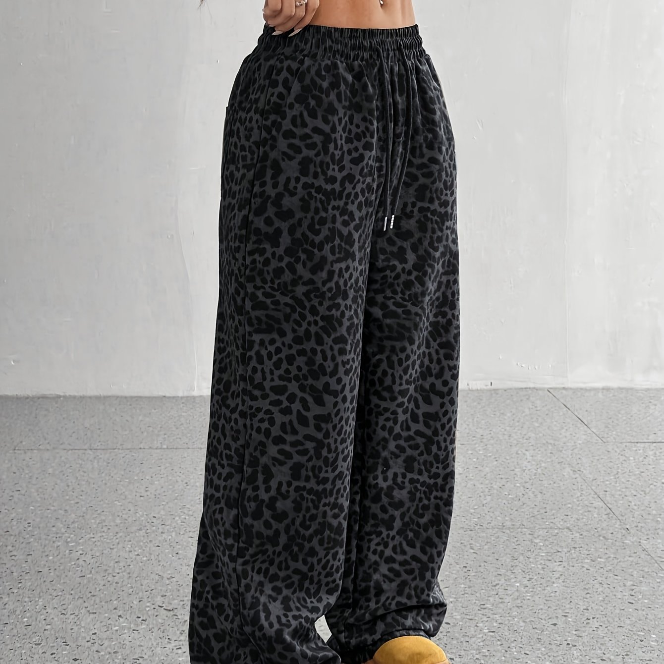 Kcvr Women's Wide-leg Vintage Leopard Print Jogging Trousers, High-waisted Loose-fit Tracksuit Trousers, Chic And Y2k Streetwear Style, New For 2026