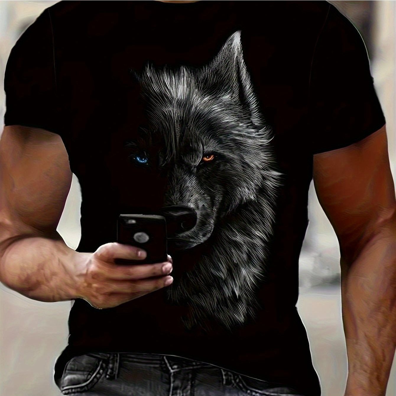 Plus Size Wolf Print T- Shirt - Short Sleeves, Sporty, Ideal Outdoors