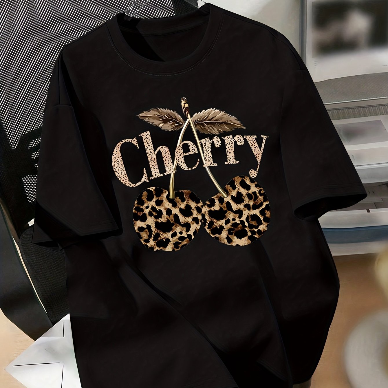 TEMU Leopard Print Cherry Pattern Casual Vintage T-shirt, Short-sleeve Round-neck Top, Suitable For Autumn, Summer, And Spring, Women's Clothing,
