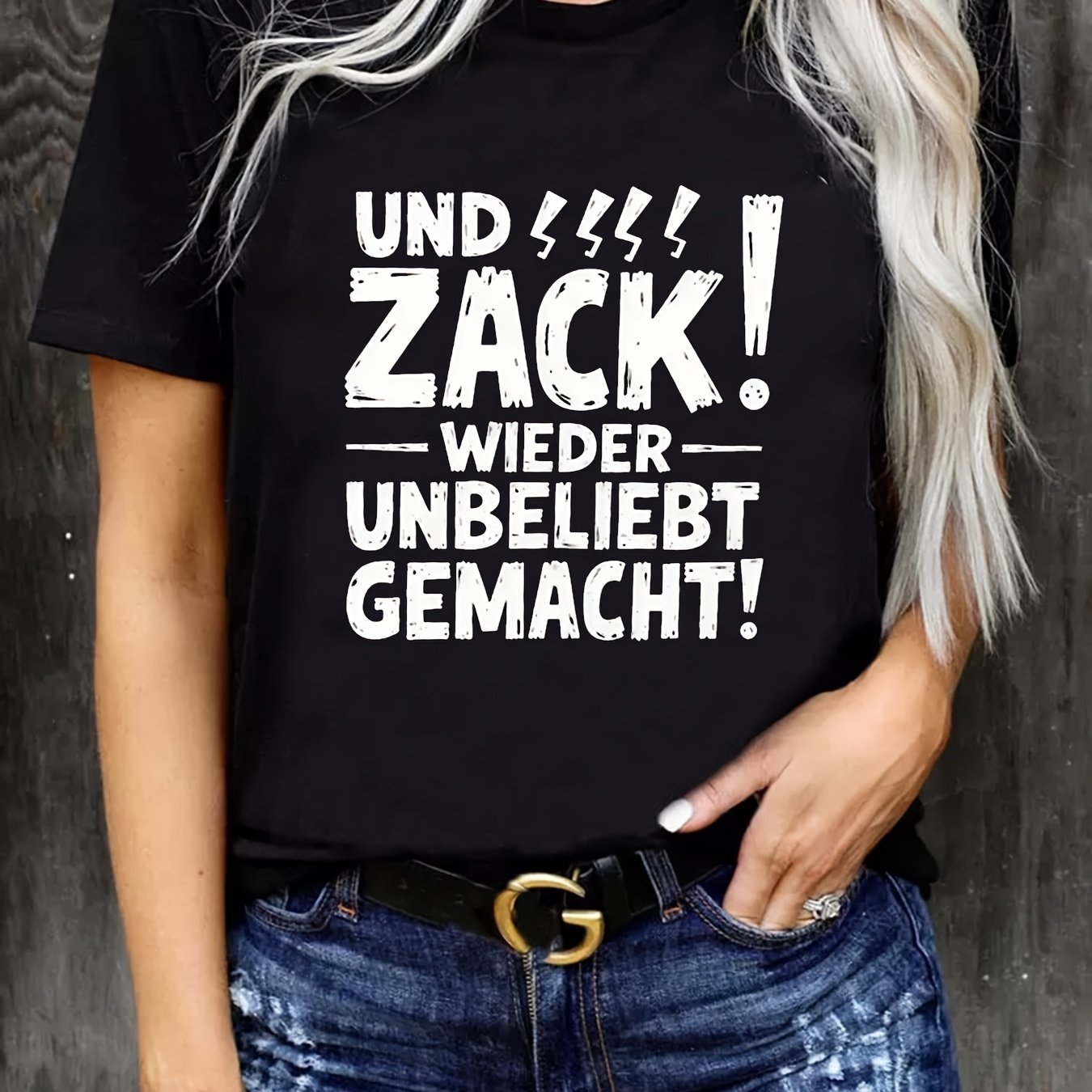 Image of Plus Size - Plus Size - Women's Und ! Graphic T-shirt - Stylish Short Sleeves, Breathable Fiber Material, Washable In Machine, Casual Top With Letter Design, Artistic Casual Wear Top