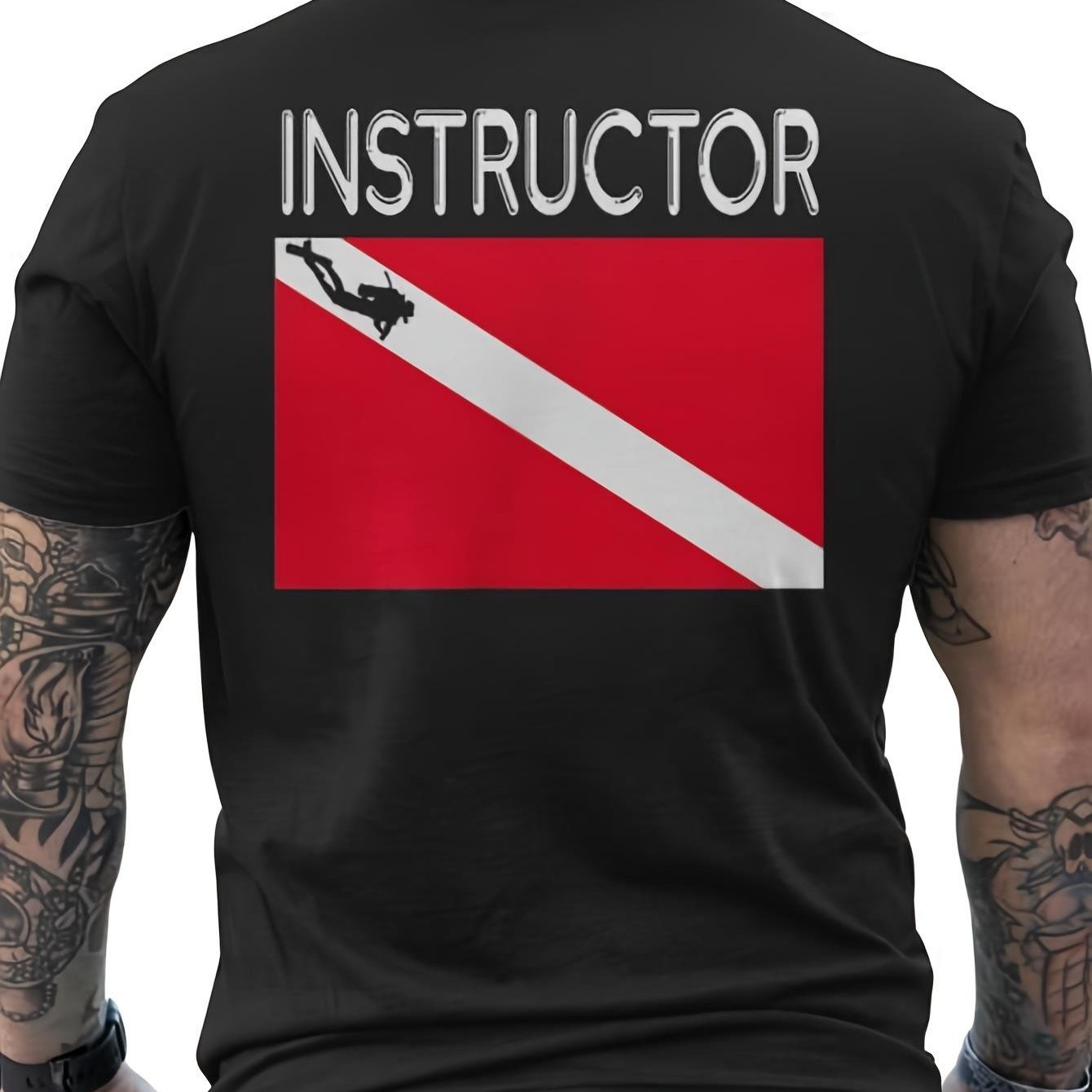 Men's Diving T-shirt - Black With Striped Flag & Print, Short Sleeve Casual Fit, Durable Comfortable Dive Apparel For Instructors, Professional & Casual Attire, Sleek Graphic Tee For Dive