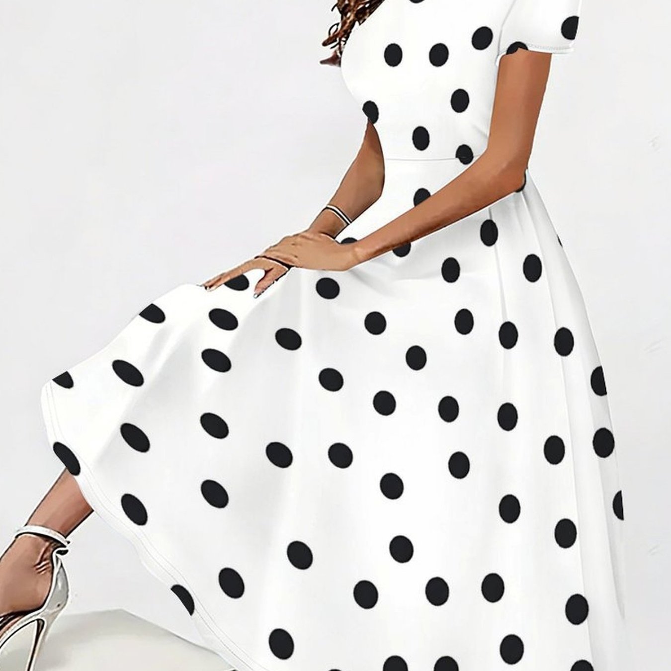 Image of Summer New Elegant Women's Fashionable Printed Short-sleeved Dress, Suitable For Dating, Shopping, Afternoon Tea, Traveling, And Photo-taking, A Sense Of Atmosphere