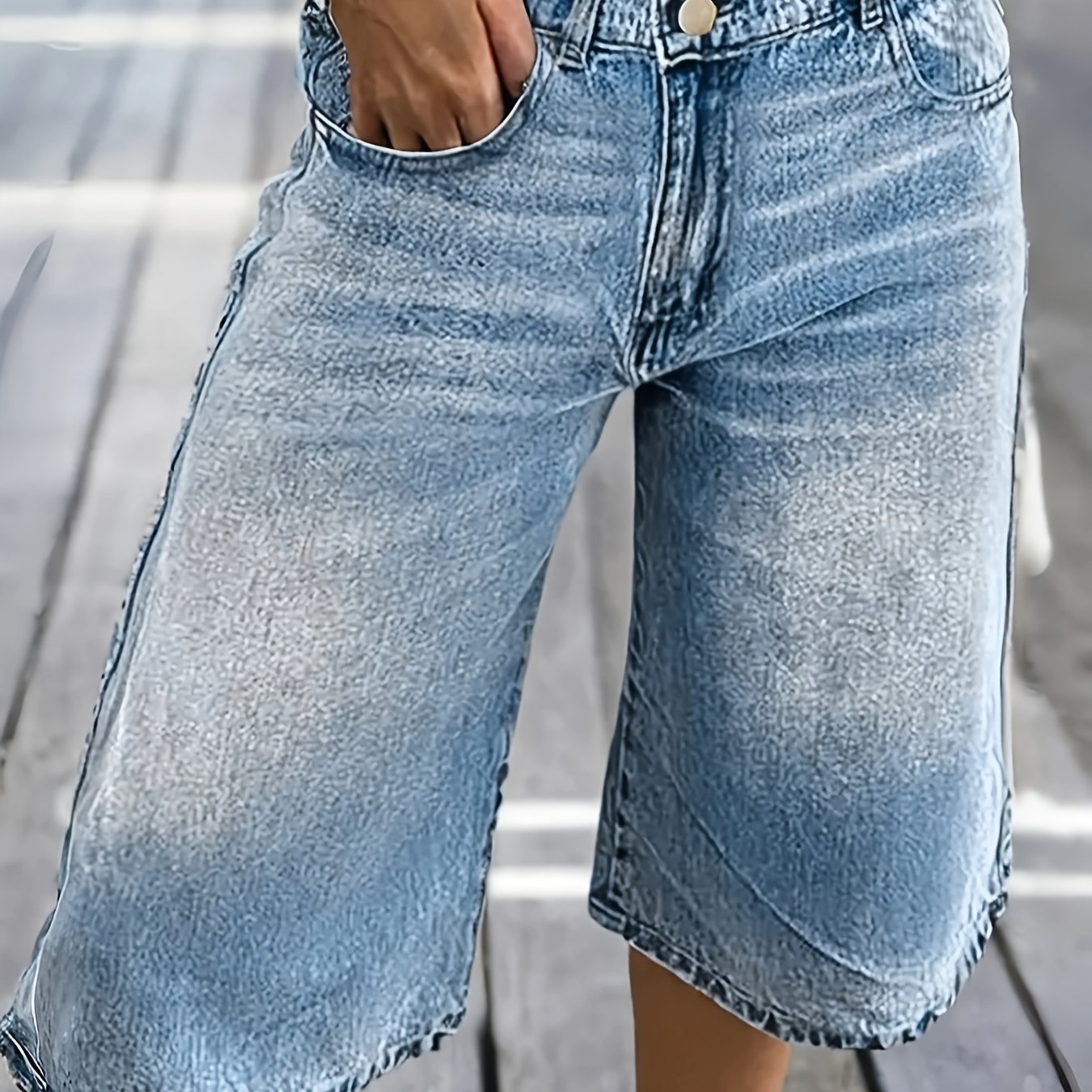 Image of 2026ss Women' Blue Denim Mid-length Stretch Capri Pants, Loose Fit, Straight-leg Design, Style