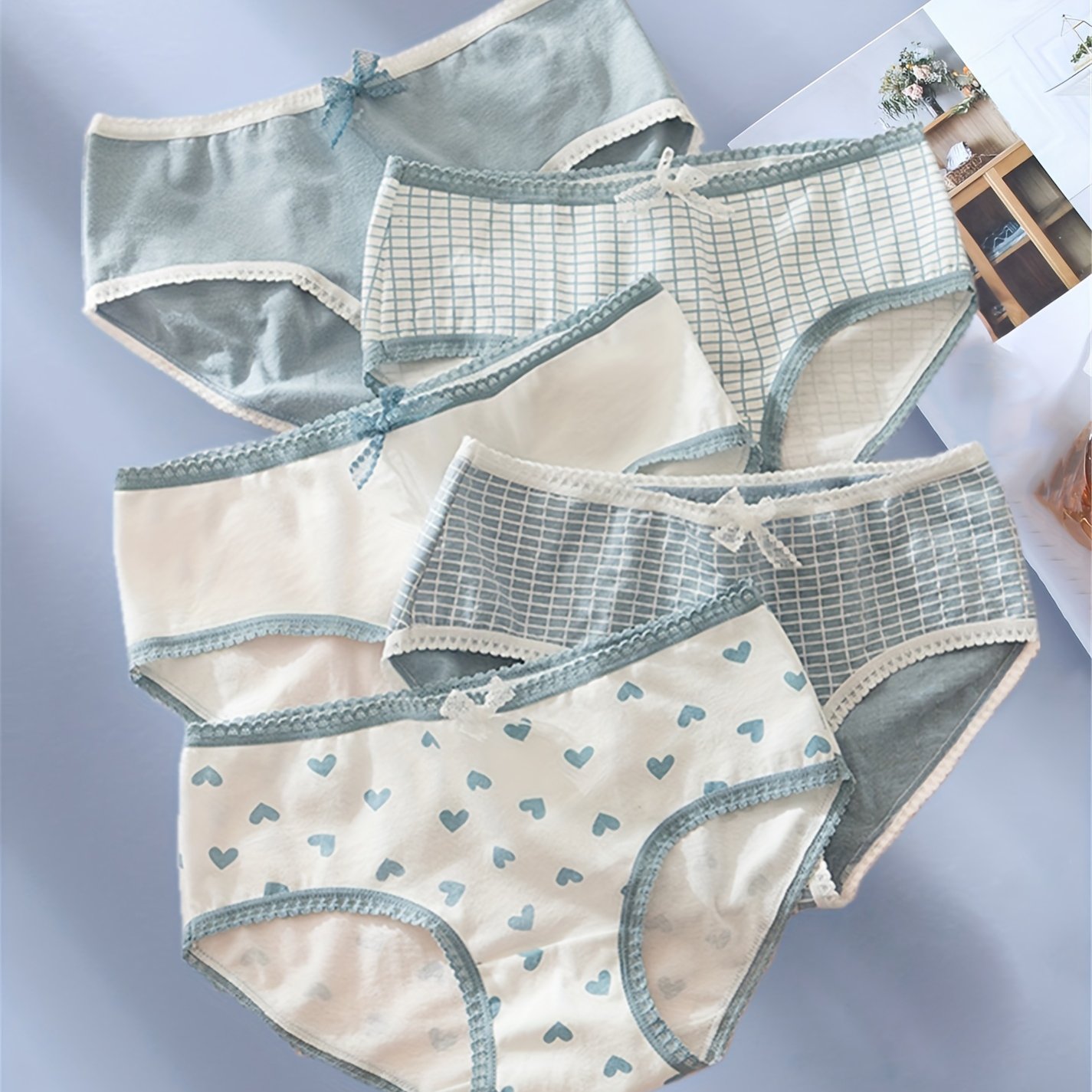 5-pack Women's Breathable Cute Panties Lace Trim Mesh Heart Triangle Briefs