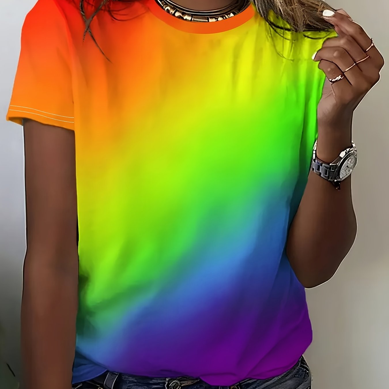 E-shop Damen-Mode, neuer Frühjahr/Sommer-Stil, Farbverlauf, Rundhals, Kurzarm, lässiges, locker geschnittenes Unterzieh-T-Shirt, maschinenwaschbar –
