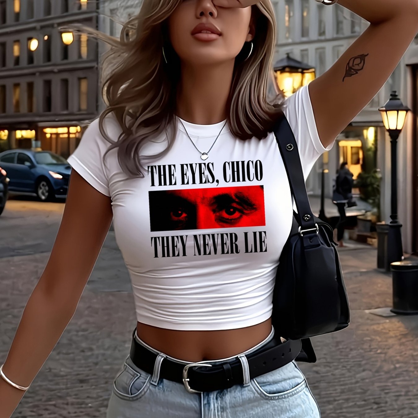 E-shop Damen Y2K ", CHICO, " Print Slim Fit Kurzarm-Shirt – Stretch Casual Sommertop mit Slogan, Rundhals Kurzarmbluse