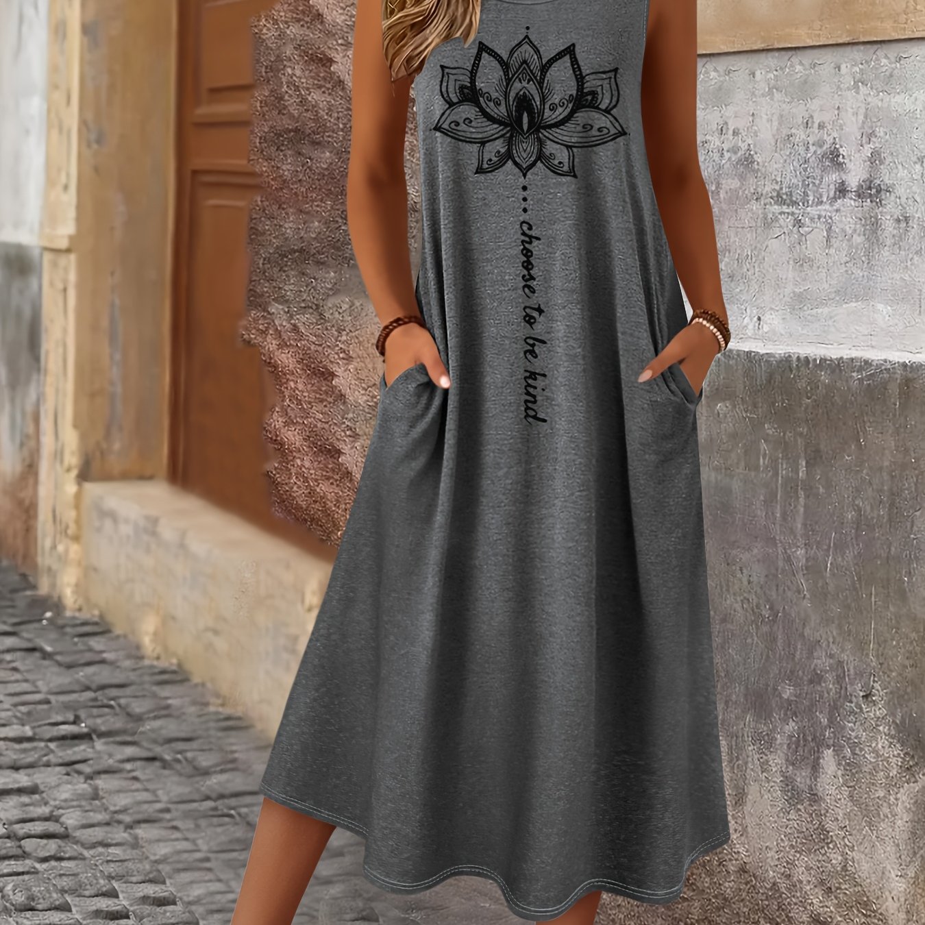 Image of Women's Summer Floral Print Sleeveless Dress - Round Neck With Pockets, Mid--washable Fabric, Elegant Casual Vacation & Casual Attire, Casual Summer Dresses, Practical Design, Stretchy Fabric