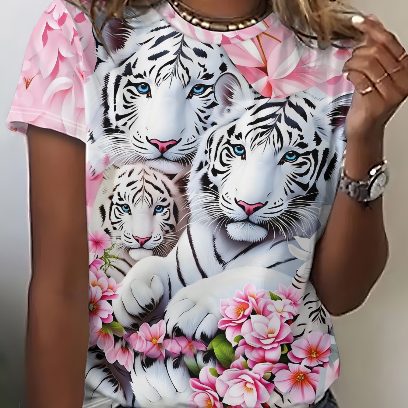 TEMU Women' Tiger Parent- Print T-shirt - Full-body Tiger Short Sleeve Round Neck Summer Top, Machine Washable Polyester Casual Blouse Suitable For