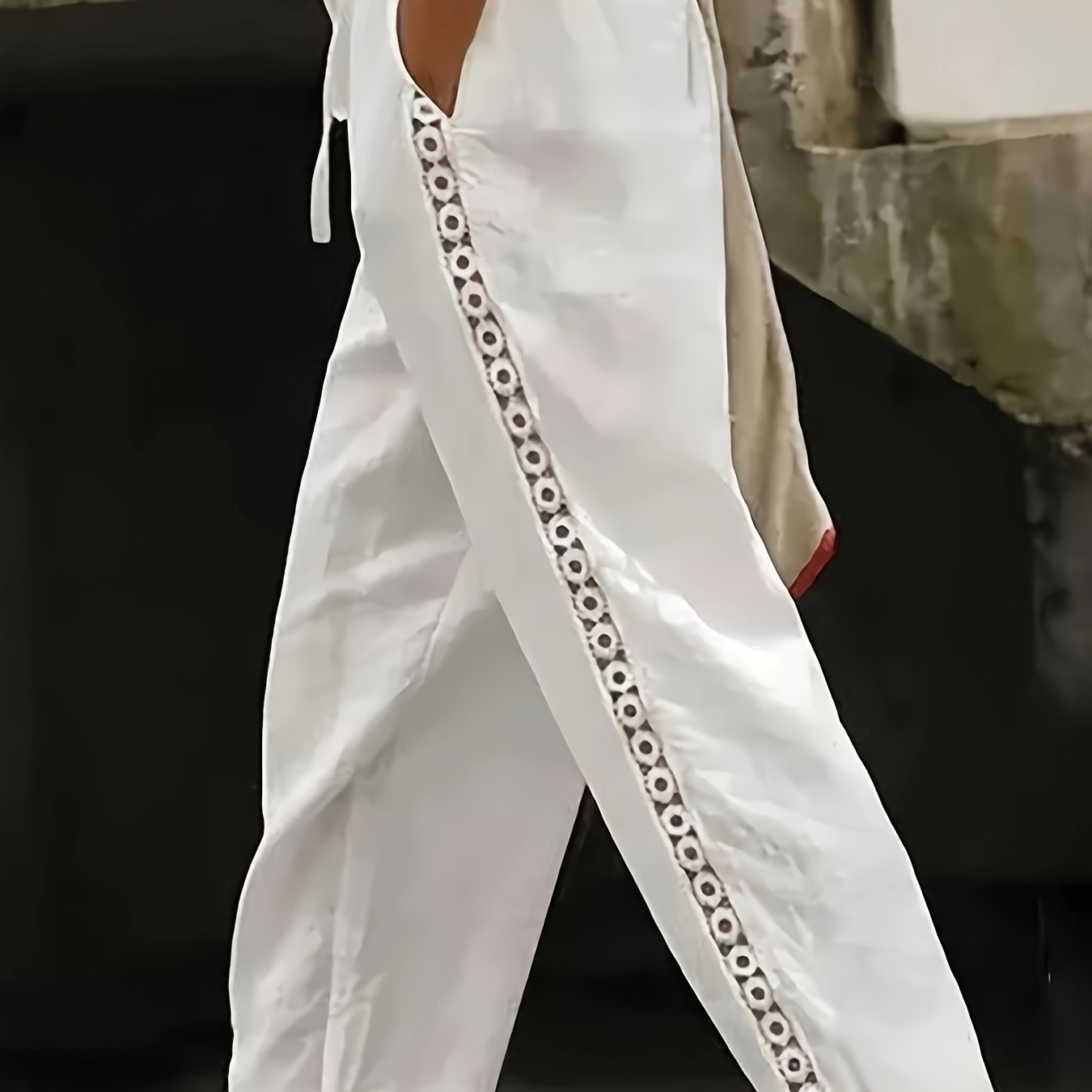 Image of Women's Casual Lace Trimmed Cropped Pants