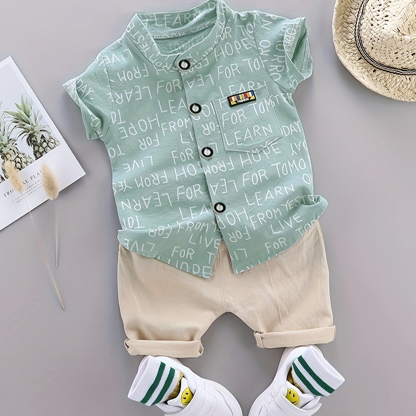 A Stylish Short-sleeve Shirt For Boys Featuring Letter Prints, With Solid Color Shorts, , For Outdoor