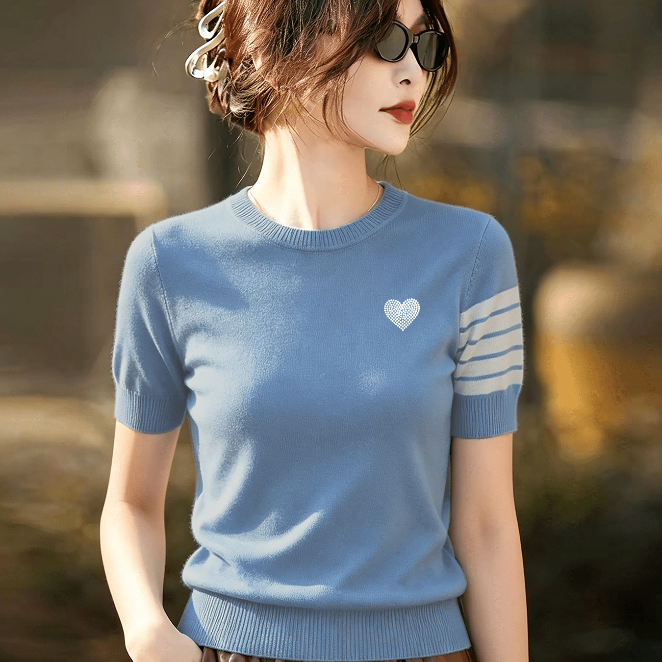 TEMU 우아하고 스타일리시한 여름 반팔 상의, 출퇴근 스타일 디자인. 스커트와 함께 매치해 편안한 룩을 연출하거나, 스트레이트핏 수트 팬츠와 함께 매치해 전문적이고 능력 있는 직장 스타일을 연출하세요