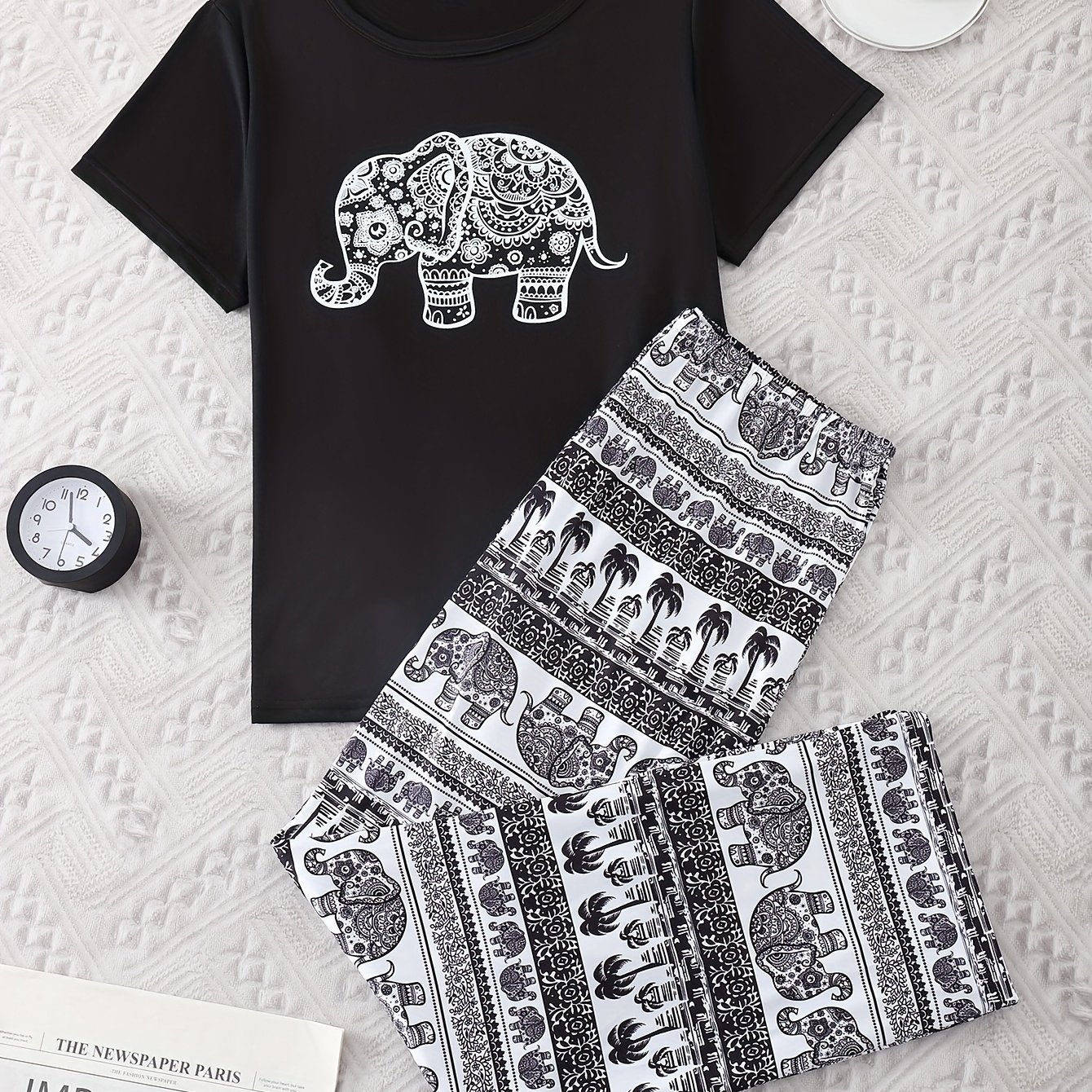 Plus-size Women's Pajamas In A Casual Ethnic Style For