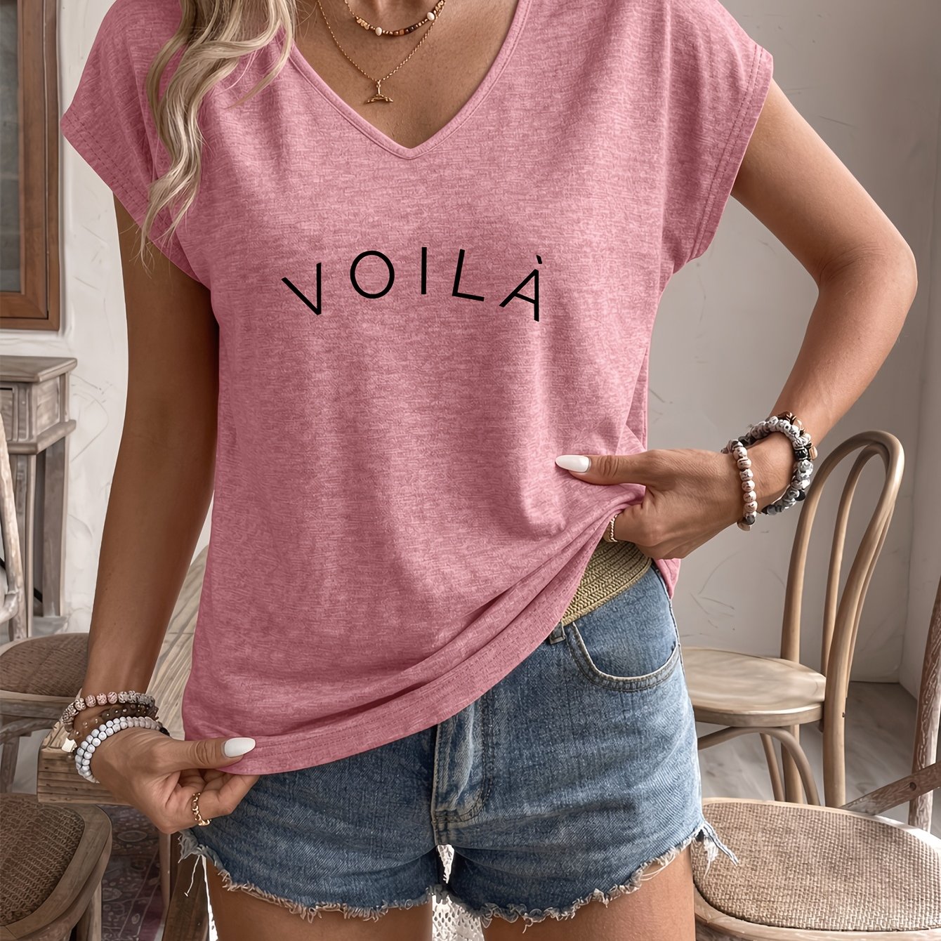 TEMU Minimalist VoilÃ  Lettering Pattern Print V-neck Colored Sleeveless T-shirt, Suitable For Daily , Travel Vacations, Outdoor, And Parent- Outfits