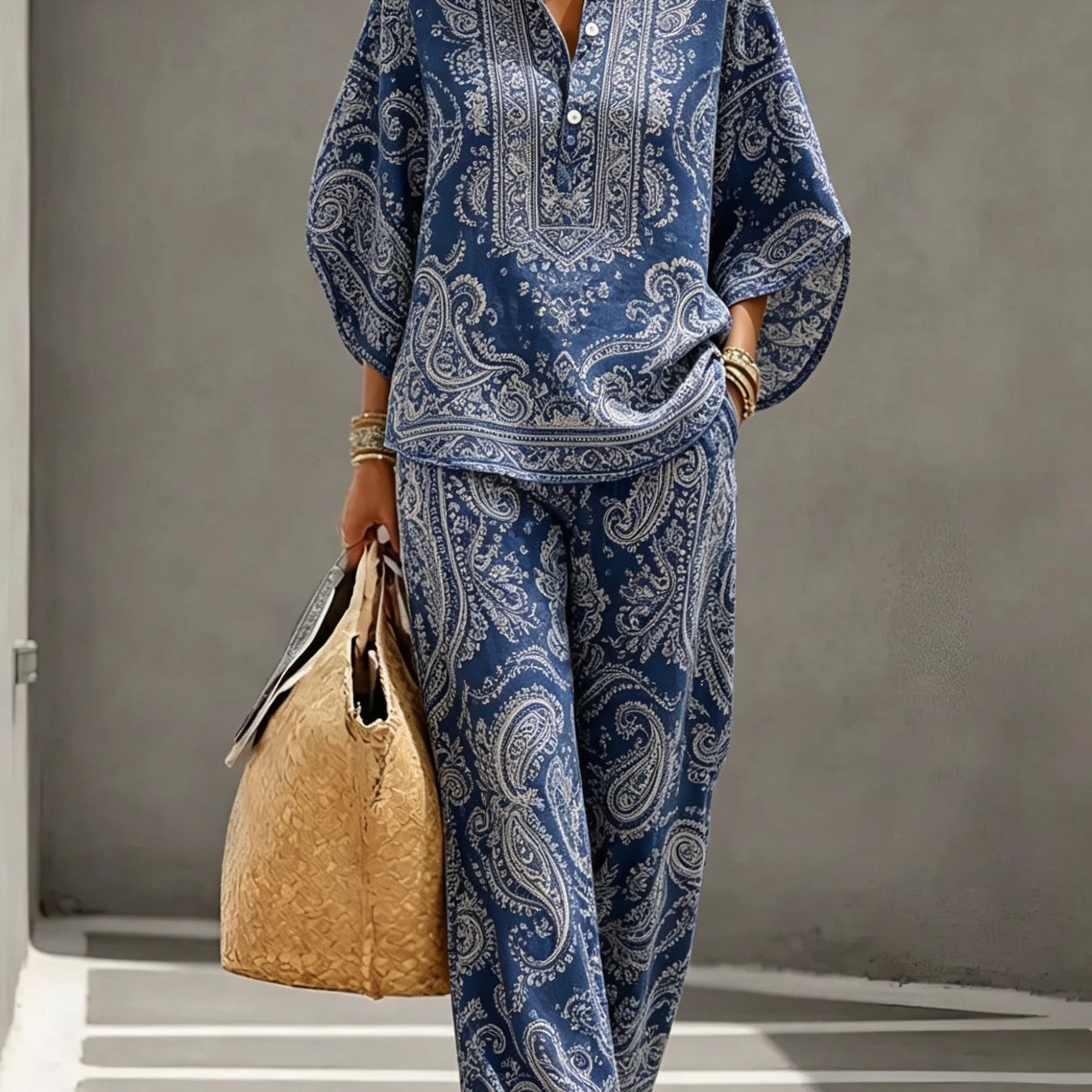 2pcs Set, Women's Stand-collar Three-quarter Sleeve Shirt With Casual Trousers, Geometric Art , Lightweight And Comfortable Summer Fabric, Suitable For Vacation, Leisure, Outdoor And Other