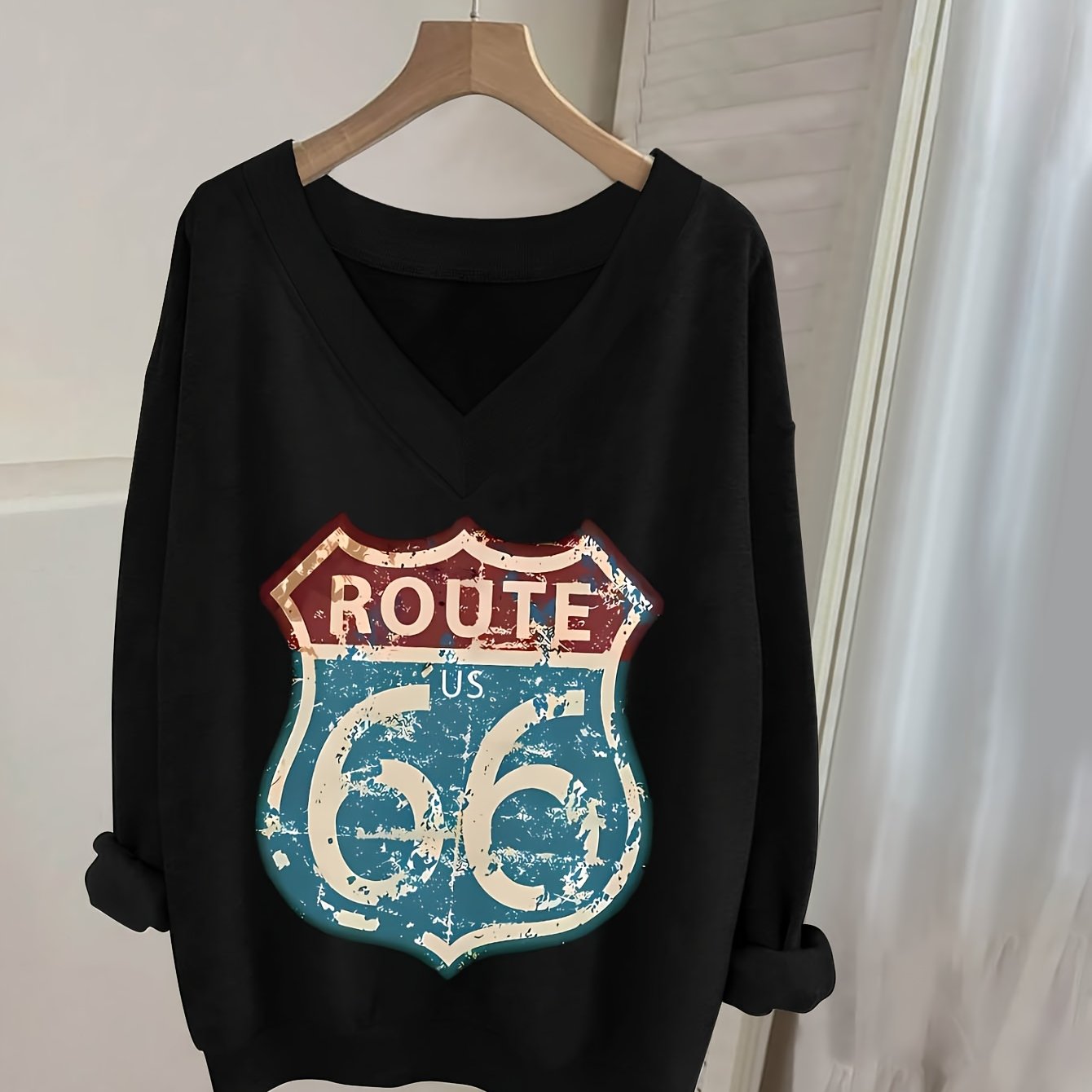 TEMU 0913 Wild Mugwort, A Casual V-neck Long-sleeved Sweatshirt, Letter Print, Women's Clothing