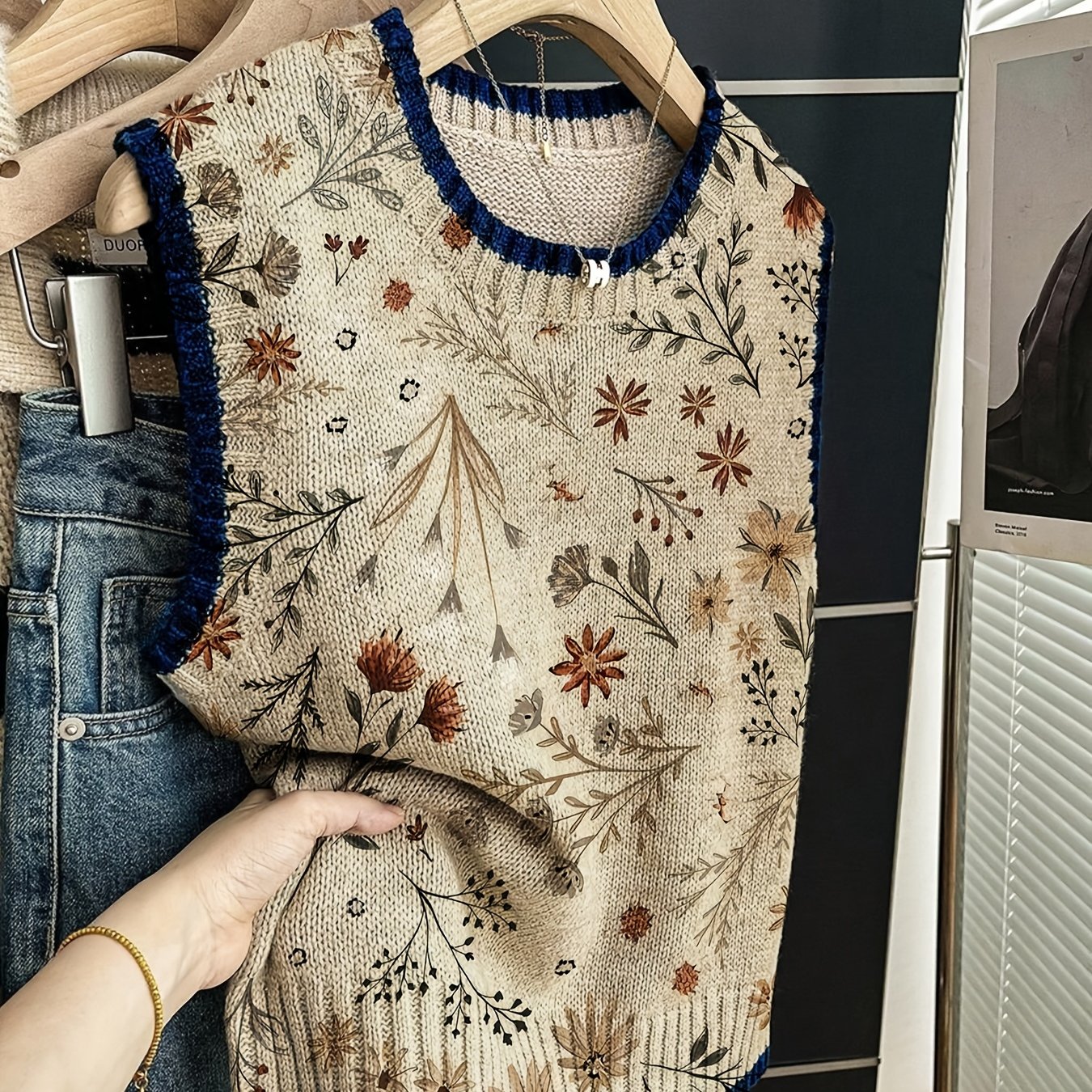TEMU [2d Digital Printing] Women's Pullover Sweater, Fashionable Item, Round Neck , , Wardrobe Essential, Trendy Knitwear, Breathable Fabric, Printed
