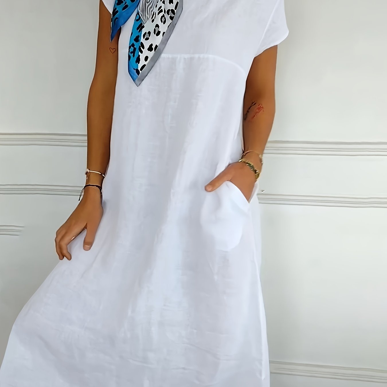 Image of Long Loose-fit Round-neck Dress
