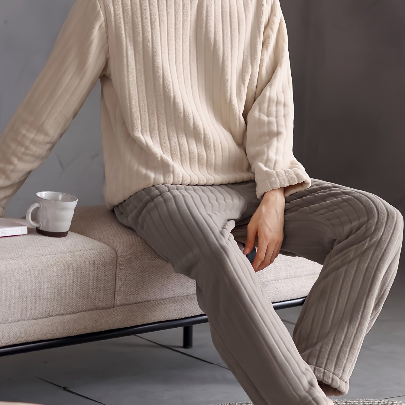 [mondo Sen Brand + Comparison] Autumn And Winter Men's Pajamas Flannel Long Sleeved Long Pants Worn Outside With Pockets High-end Thickened And Velvet Wear Two-piece Set
