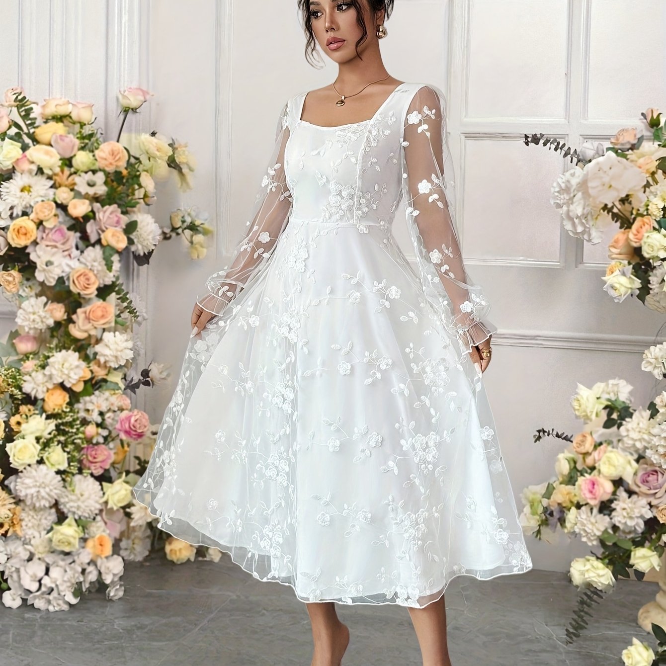 Women's Elegant Mesh Embroidered Fabric Long Sleeve Bridesmaid Dress