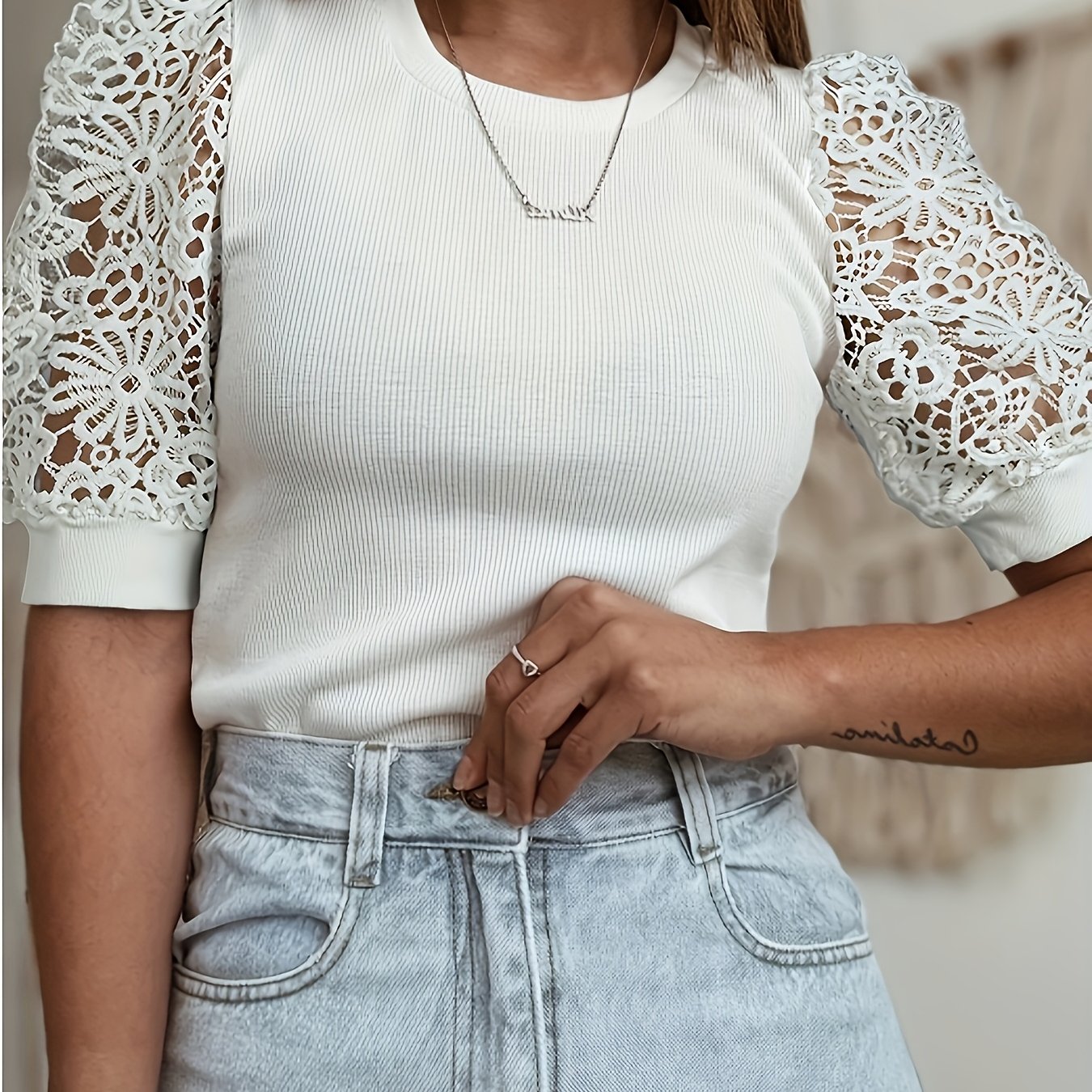 E-shop Damen Sommer Neues Einfarbiges Spitzenärmel Rippstrick T-Shirt, Rundhals Slim Top