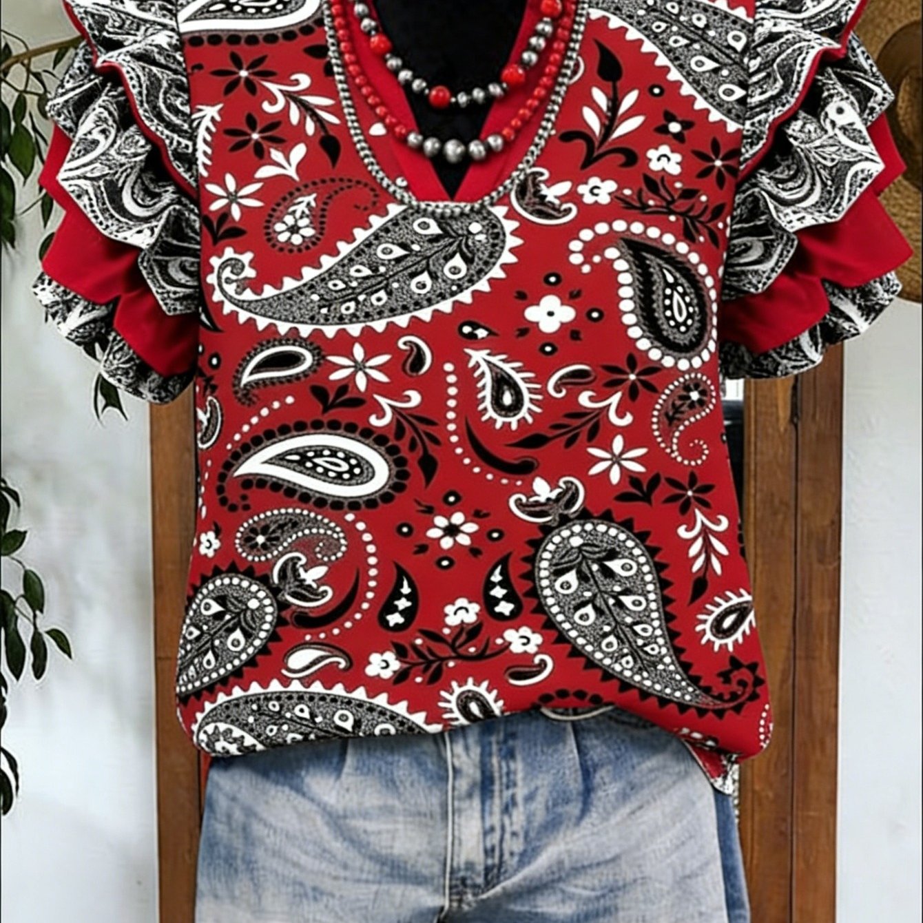 2d Flat Printed V-neck Women's Shirt With Fashionable Bohemian Style Pattern And Elegant Cuffs T-shirt For Daily Versatile Commuting Short Sleeved Machine Washable, 2d Flat