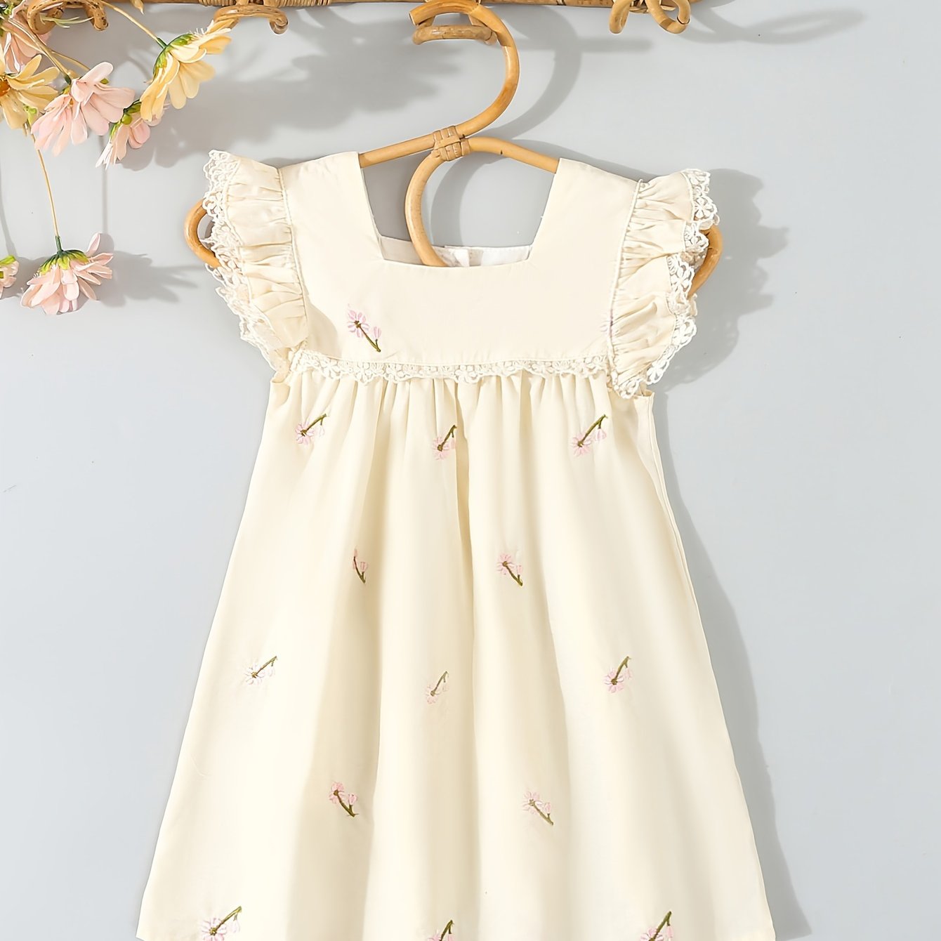 Girl's Loose Fit Embroidered Small Flower Dress