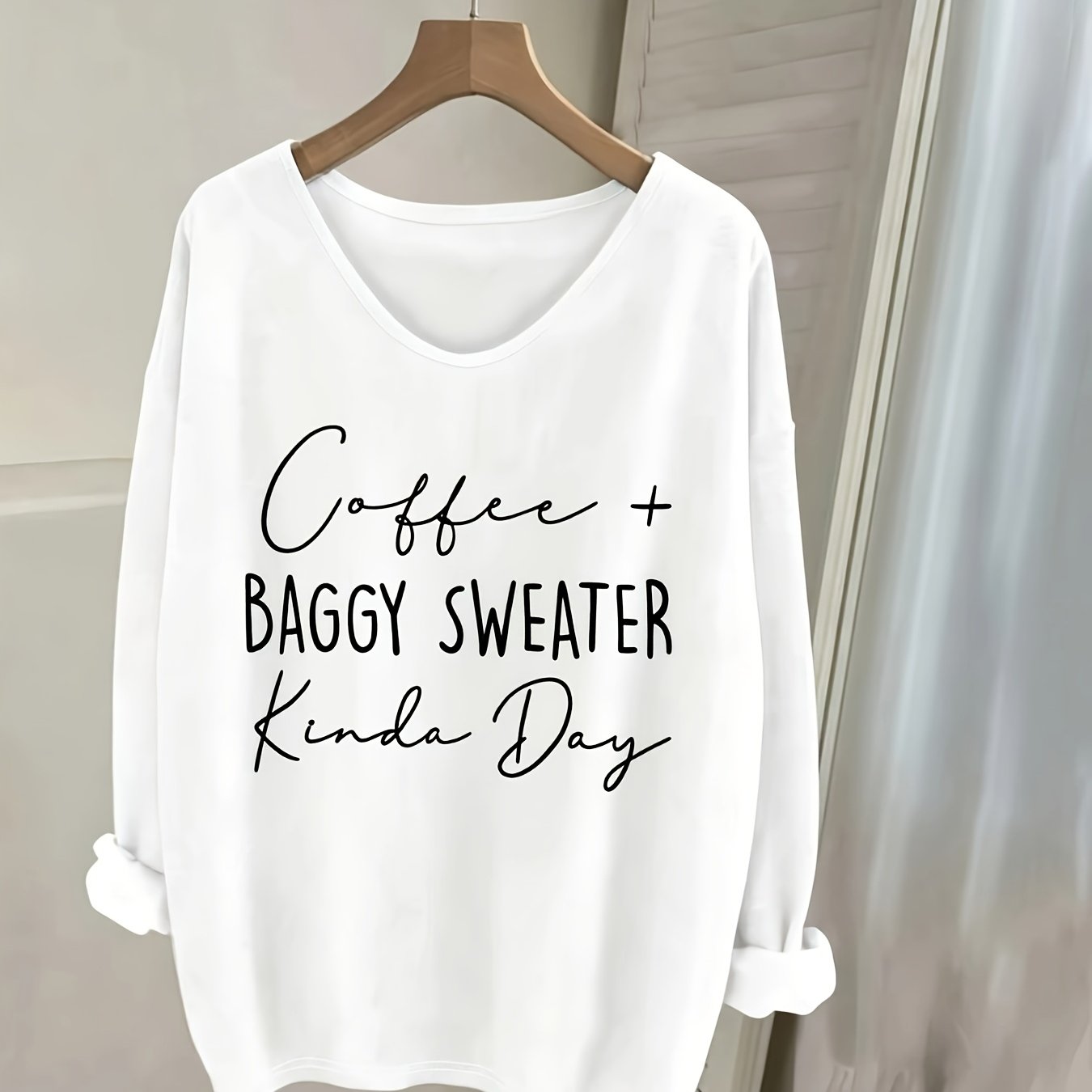 TEMU A Casual V-neck Long-sleeved Top, Letter Print, Women's Clothing, Long-sleeved T-shirt, Long-sleeved Top, Fashion Top