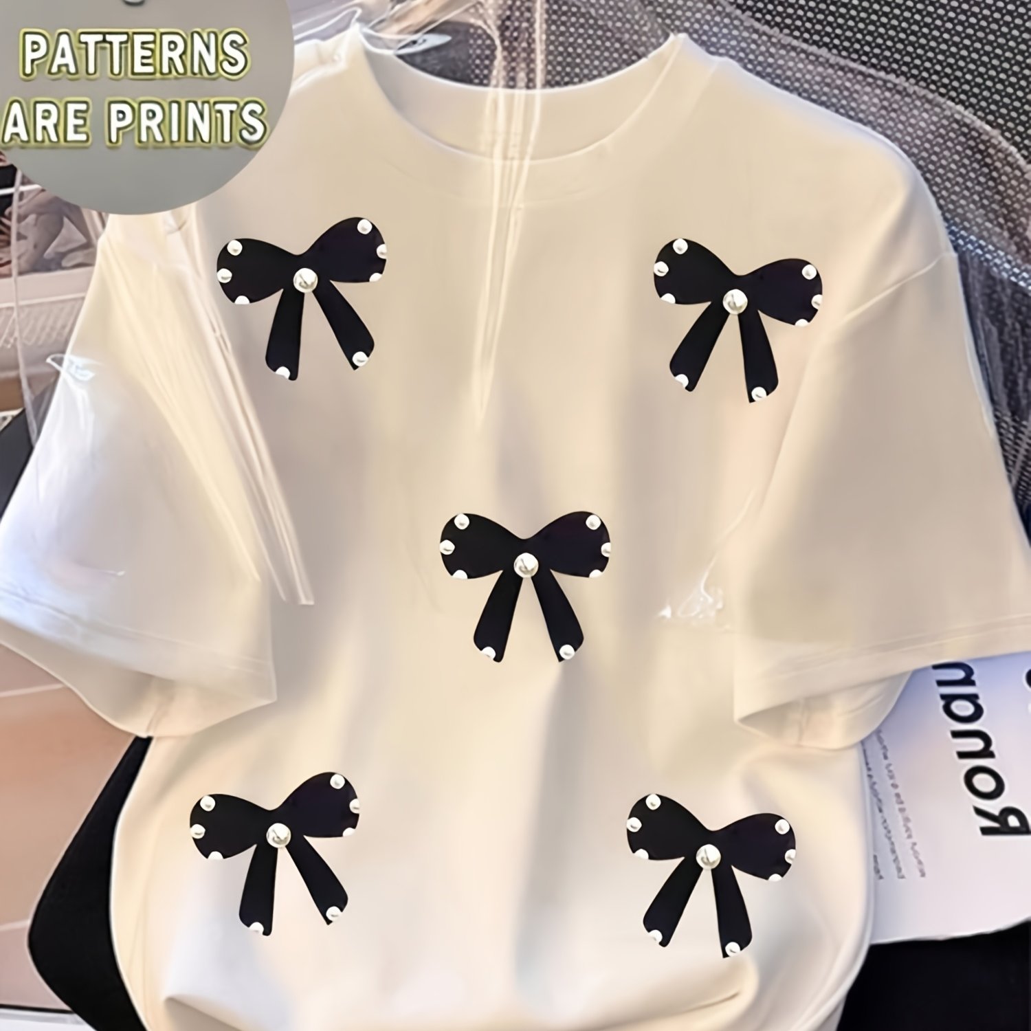 Black Bow Pearl Graphic Print Short-sleeve T-shirt, Comfortable Casual Top, Multiple Sizes , Perfect For Daily Wear And Weekend Outdoor