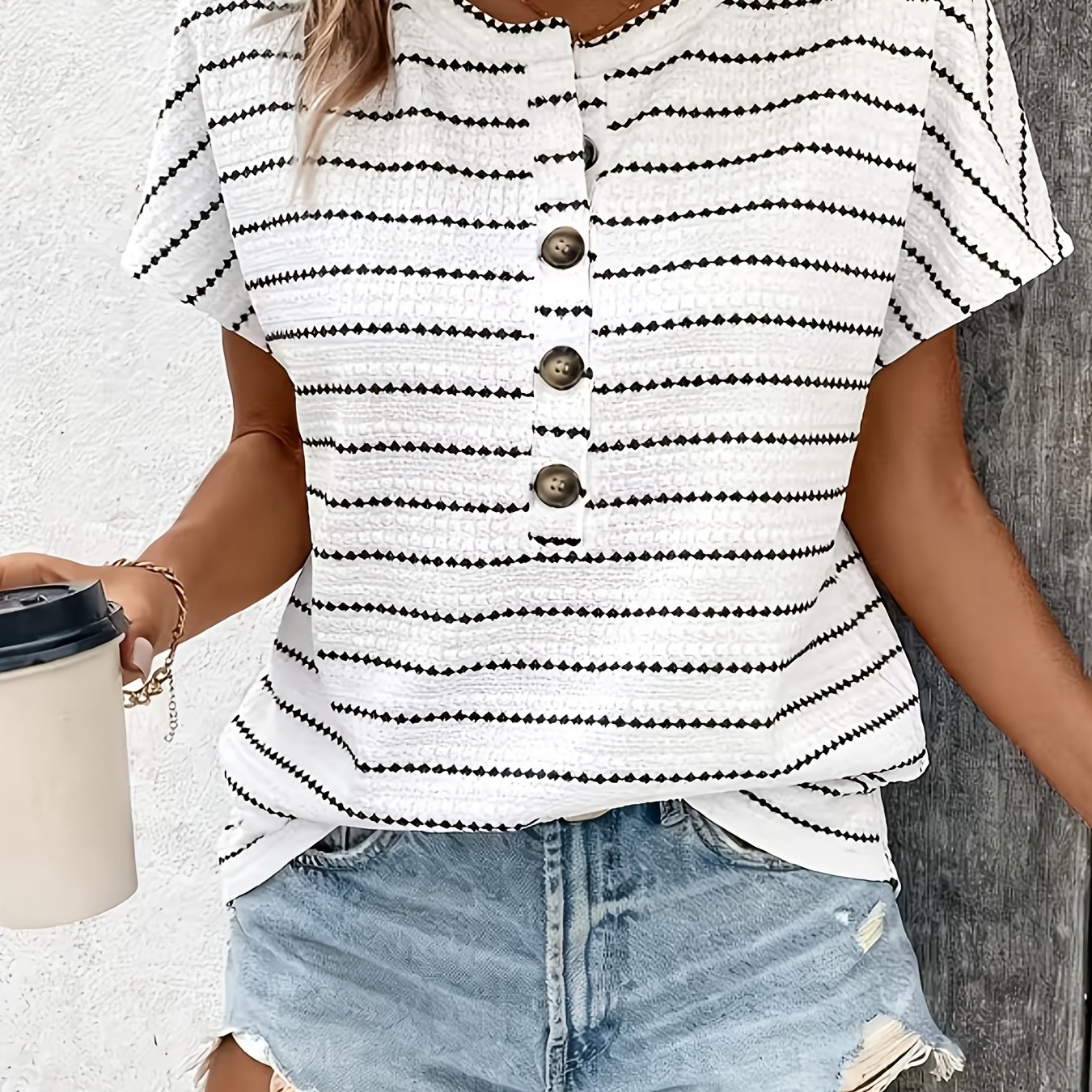 TEMU Women's Striped Batwing Sleeve Top, Round Neck, Front Button Closure, Textured Jacquard Fabric, Length, Stretch, Wide Cut, Short-sleeved T-shirt