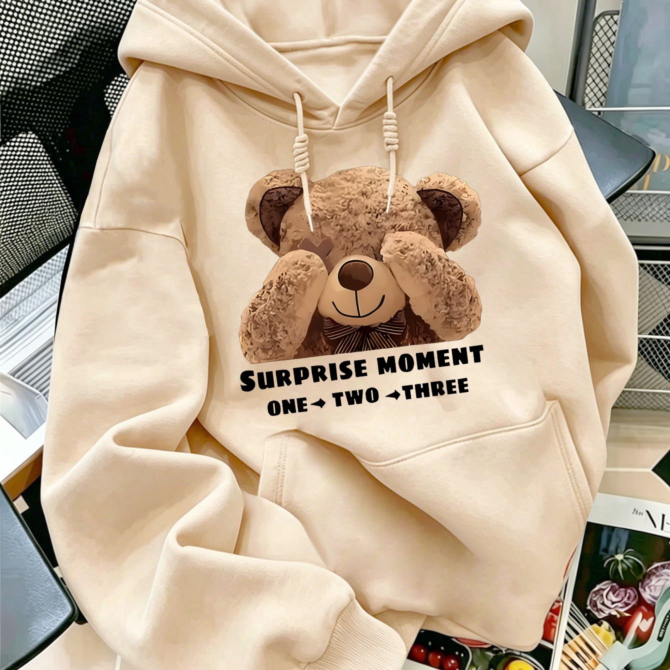 TEMU Autumn/winter Trendy Drawstring Hooded Sweatshirt With Kangaroo Pocket For Comfortable Cold