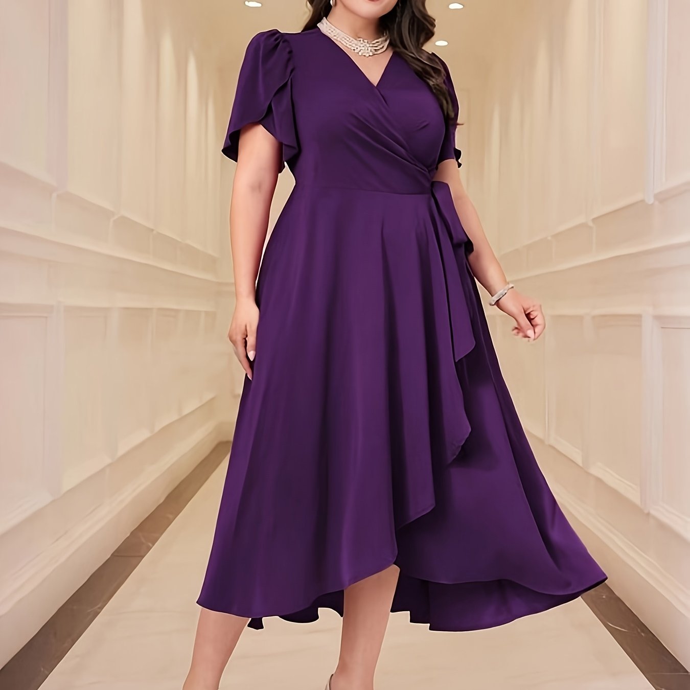 E-shop Europäisches und Amerikanisches Elegantes Kleid mit Kreuzhalsausschnitt in Unifarben mit Kurzen Ärmeln