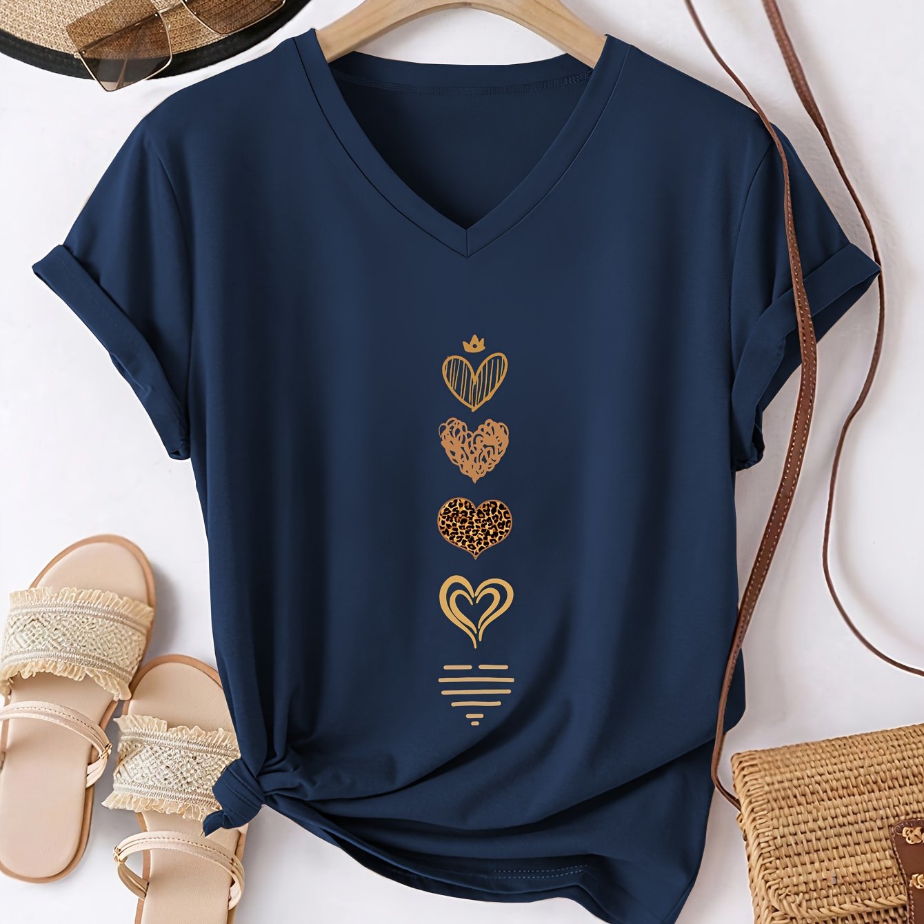E-shop Damen V-Ausschnitt Kurzarm T-Shirt mit Herz-Print – Lässige Sommerbluse, Regular Fit Frühling/Sommer Alltagstop, Maschinenwaschbares