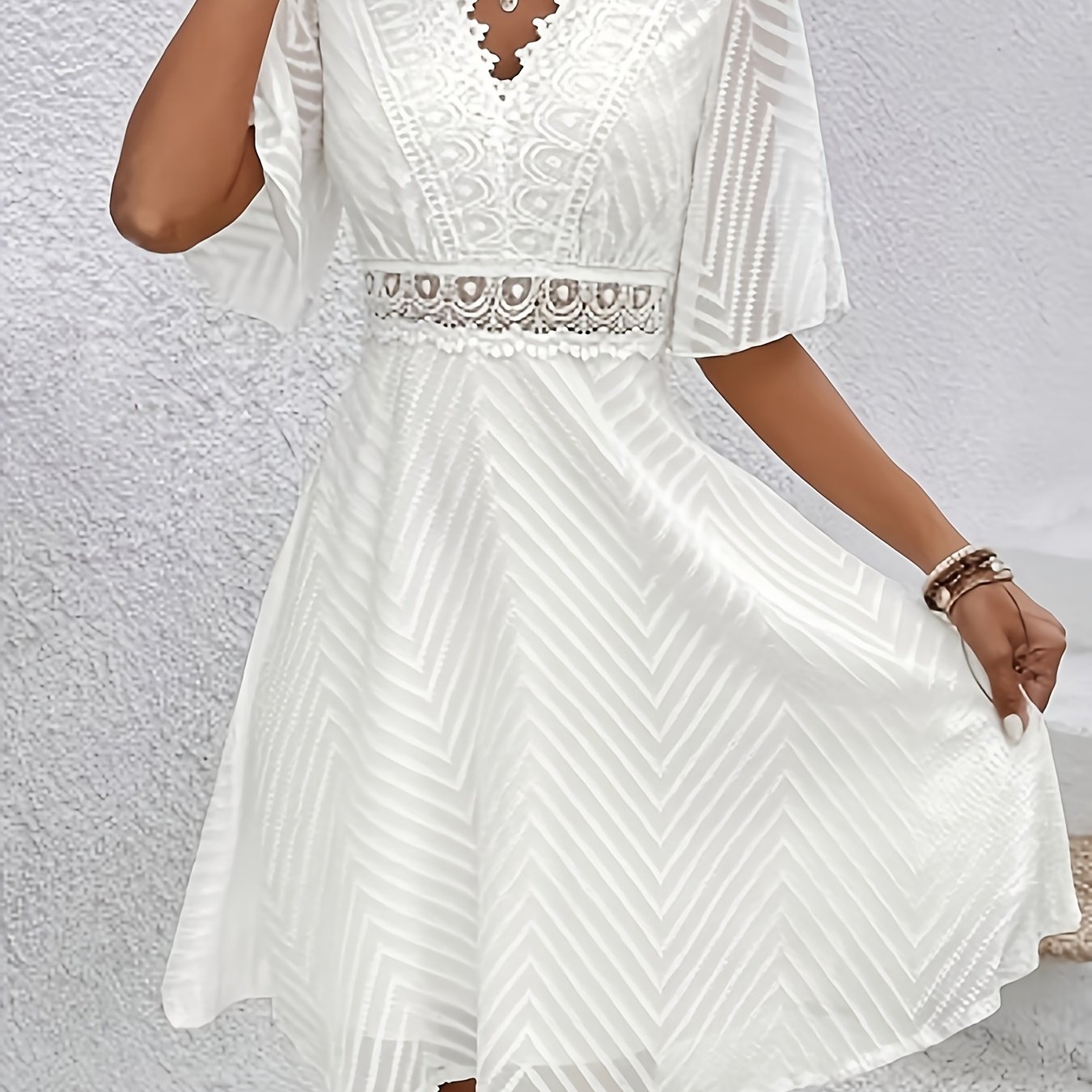 Women's Elegant Temperament Hollow Lace Striped Short Sleeve V-neck Dress