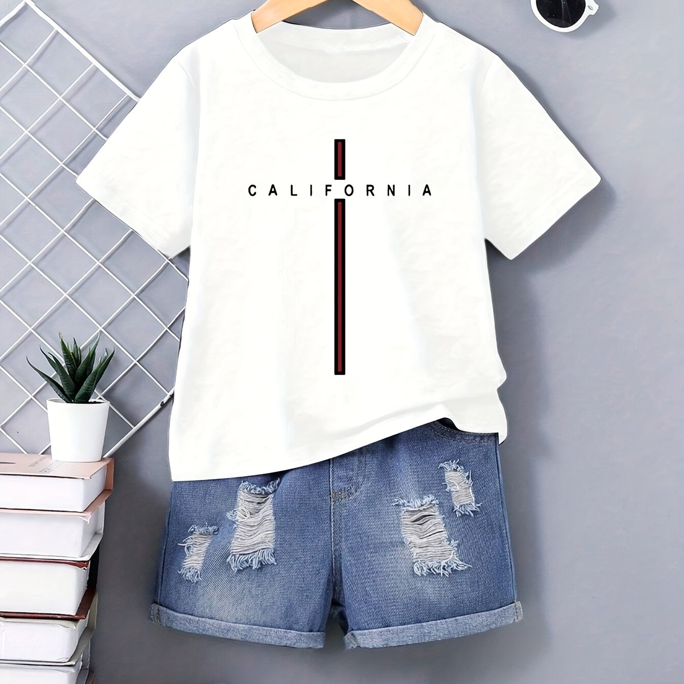 Image of 's Short Sleeve "california" Print Round Neck T-shirt, , Casual Fashion Style ' Clothing