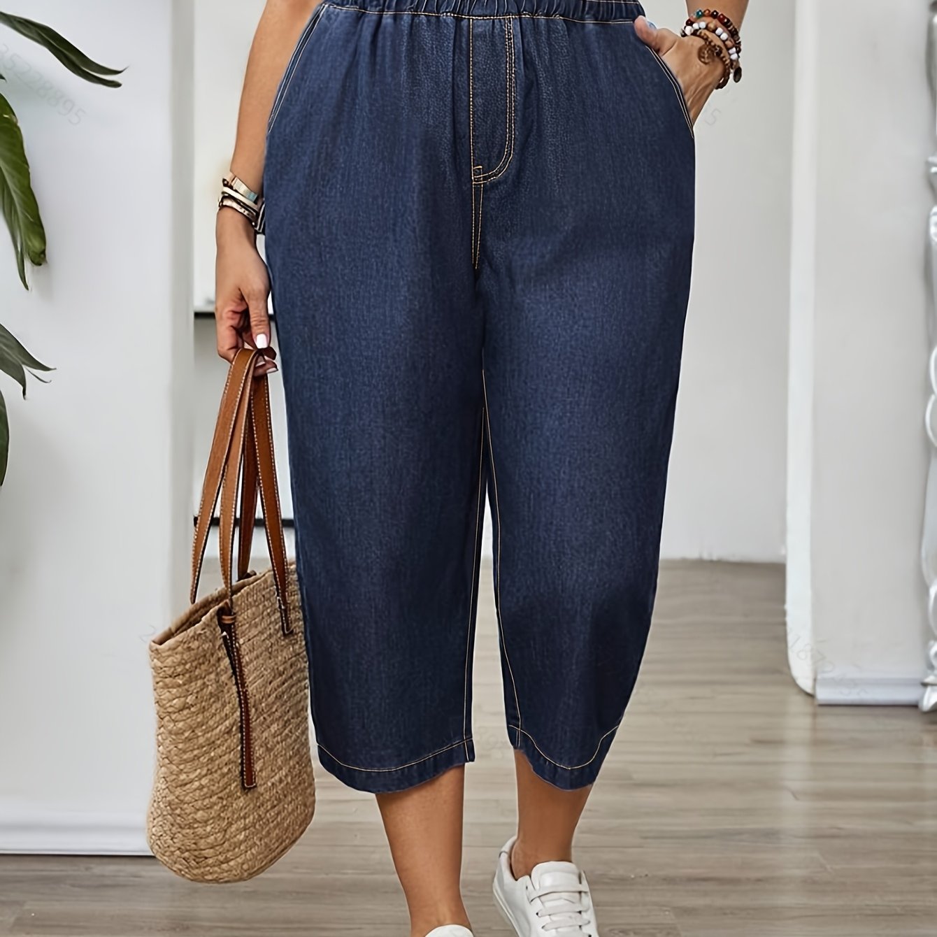 Refreshing Ultra-thin Plus Size Women'-quarter Jeans