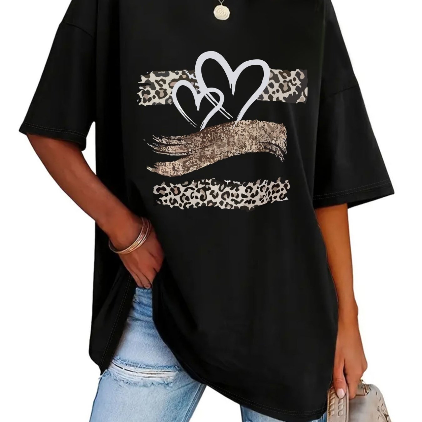 Image of Plus Size - Plus-size Round Neck Pattern Print T-shirt