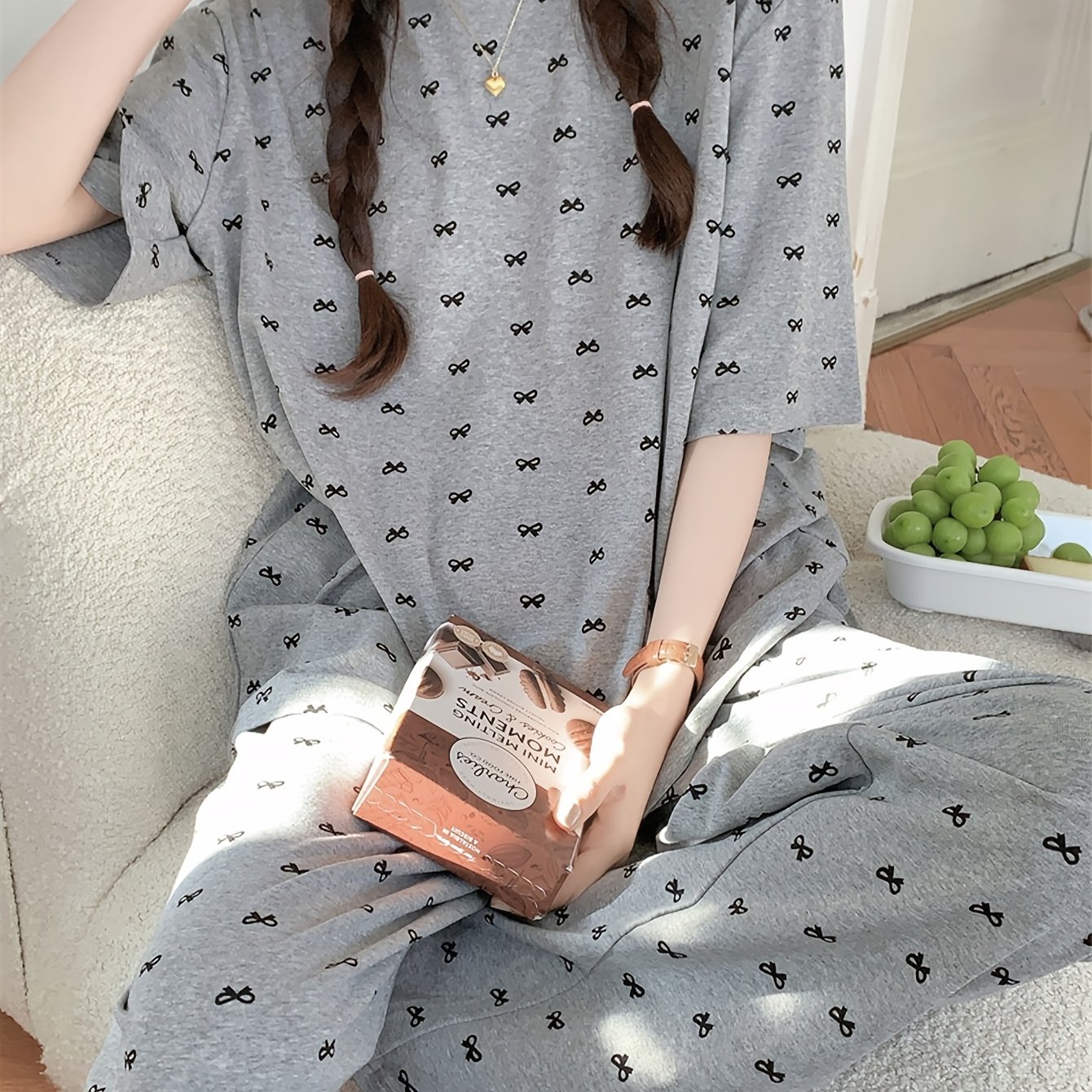 E-shop Graues Pyjama-Set für Damen – Frühling/Herbst Neuer Stil mit Schleife, Kurzarm und Langhose, im Freien, Sommer-Mückenabweisende Loungekleidung