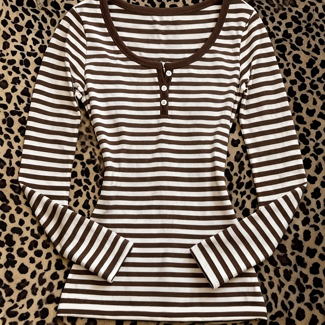 TEMU Women's Fashion Y2k Vintage Striped Long Sleeve T-shirt, Spring/autumn Style Fashionable Crew Neck Button-up Casual Top