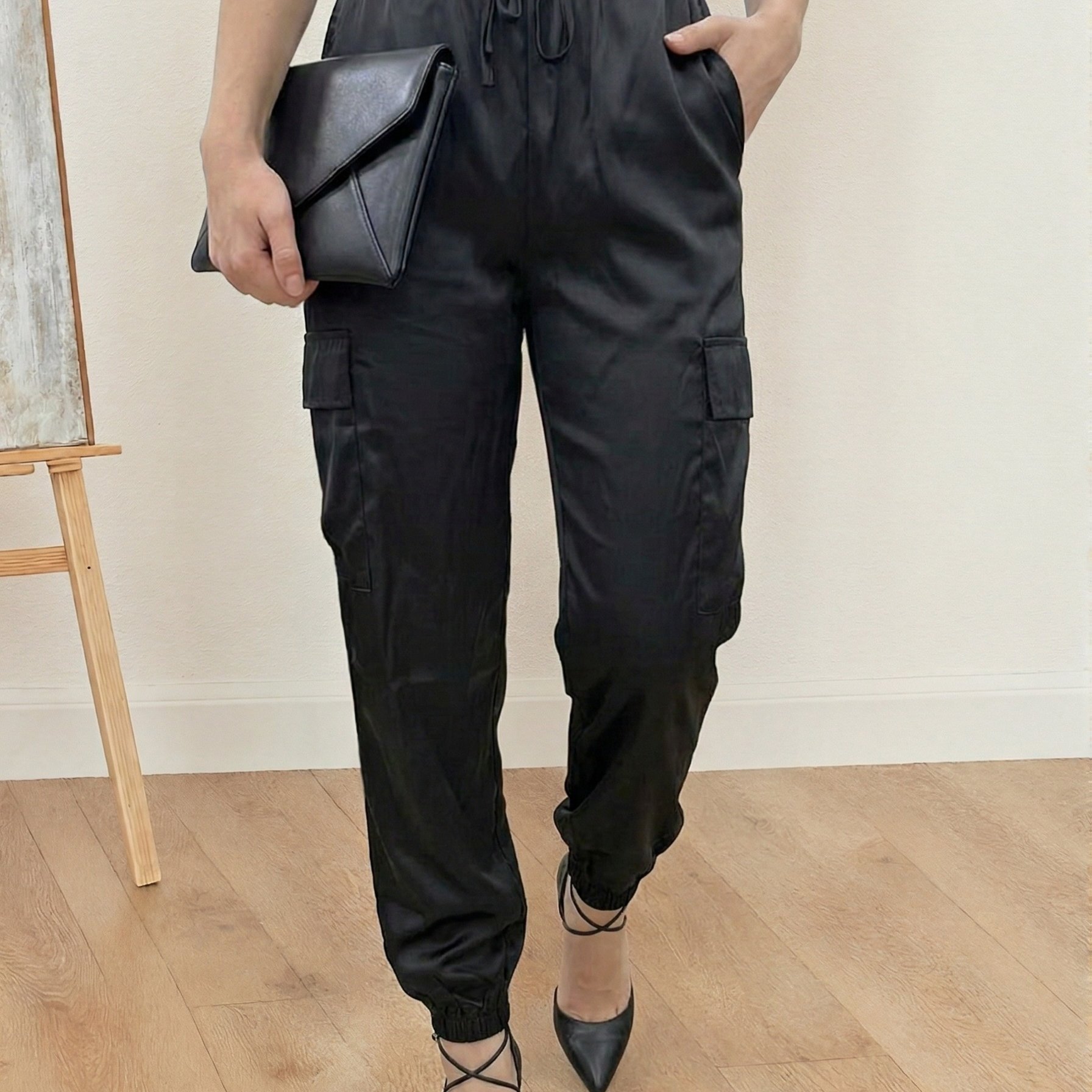 Black Shiny Elastic Waist Multi-pocket Casual Stylish Tapered Pants