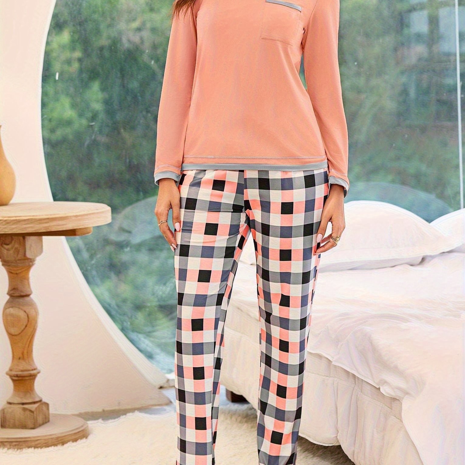 Ladies' Sleepwear, Sets For Women, Long-sleeve Cozy Pajamas In A Two-piece Design, Featuring Hasso Line Color-blocking And Plaid Trousers. A Soft And Comfy Loungewear Ensemble With Pockets