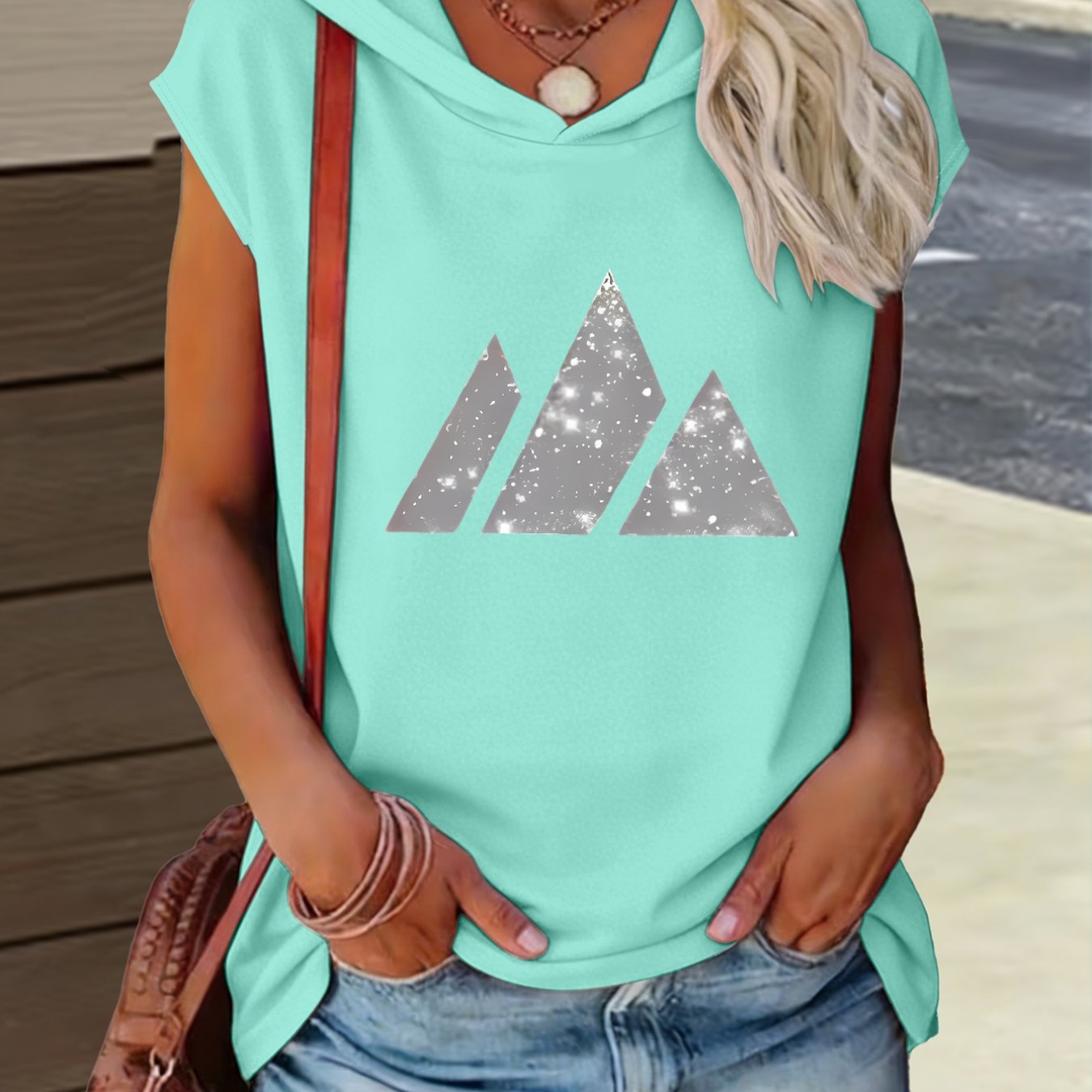 Image of 1pc Hooded Pattern Embellished Casual All- Summer New Y2k Style Women's Athletic Suit Elegant Trendy Comfortable T-shirt Top