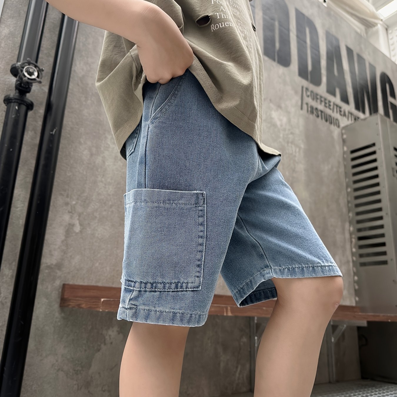 Boys' Loose-fit Denim Capris, Light Wash Blue, Casual With Pockets