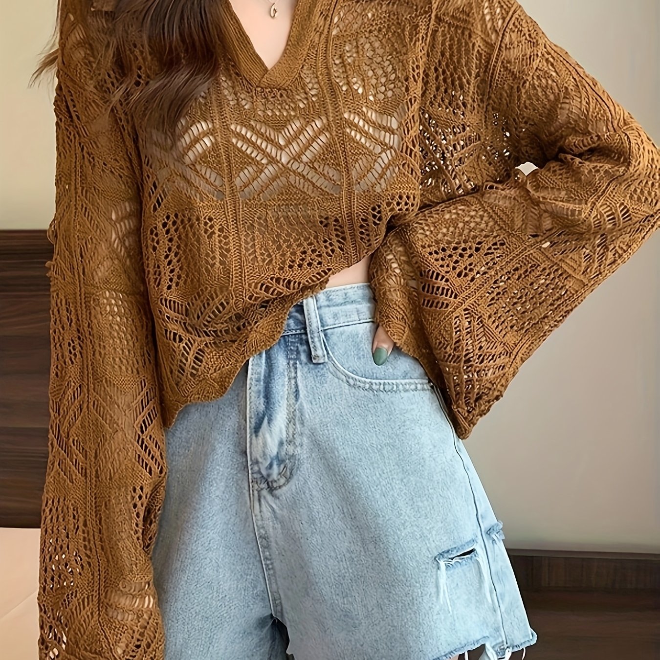 E-shop mit ausgefrästem Design, Langarm-Pullover für Damen, Frühling/Sommer 2025, neue Schlagärmel-Top